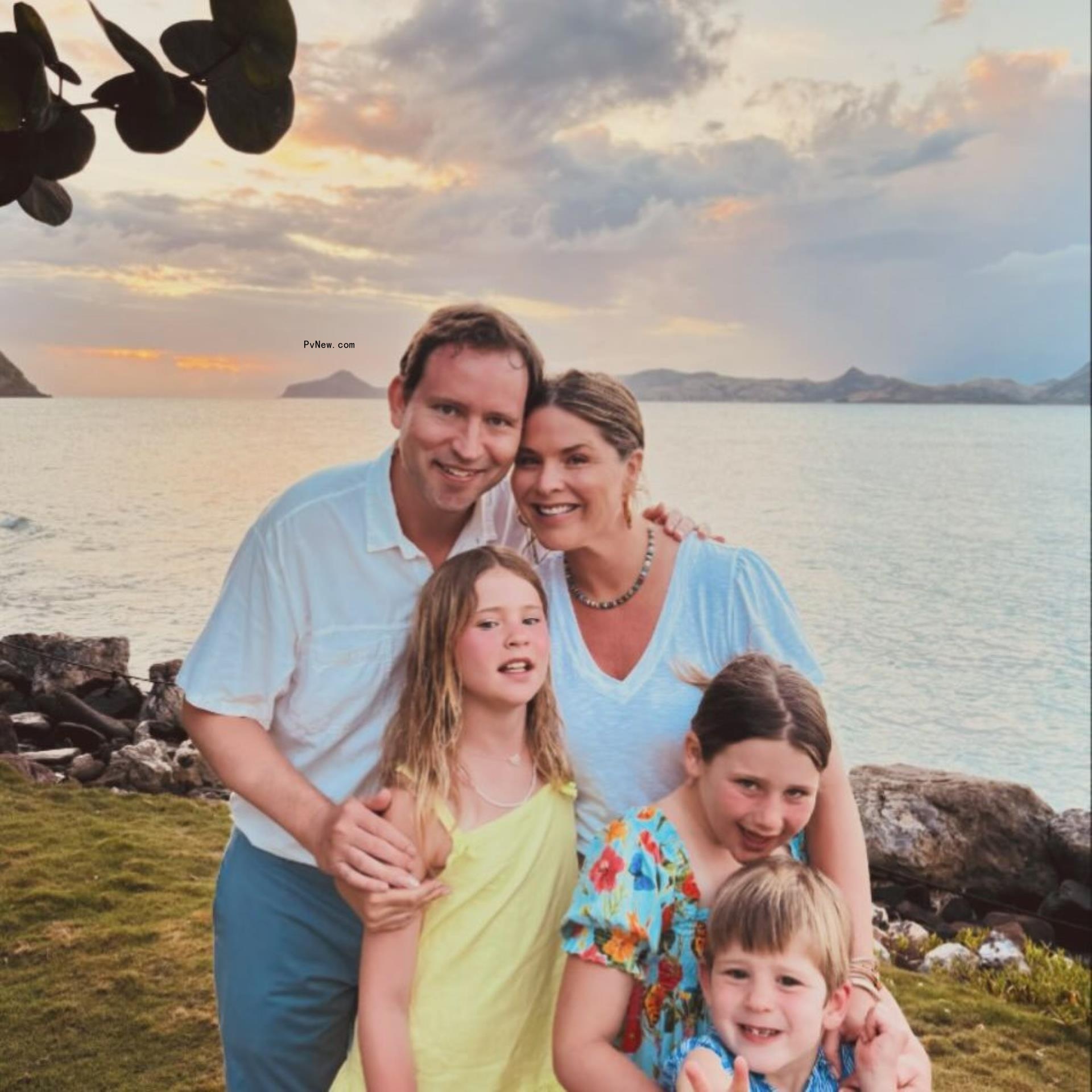Jenna Bush Hager and Henry Hager posing with their three kids