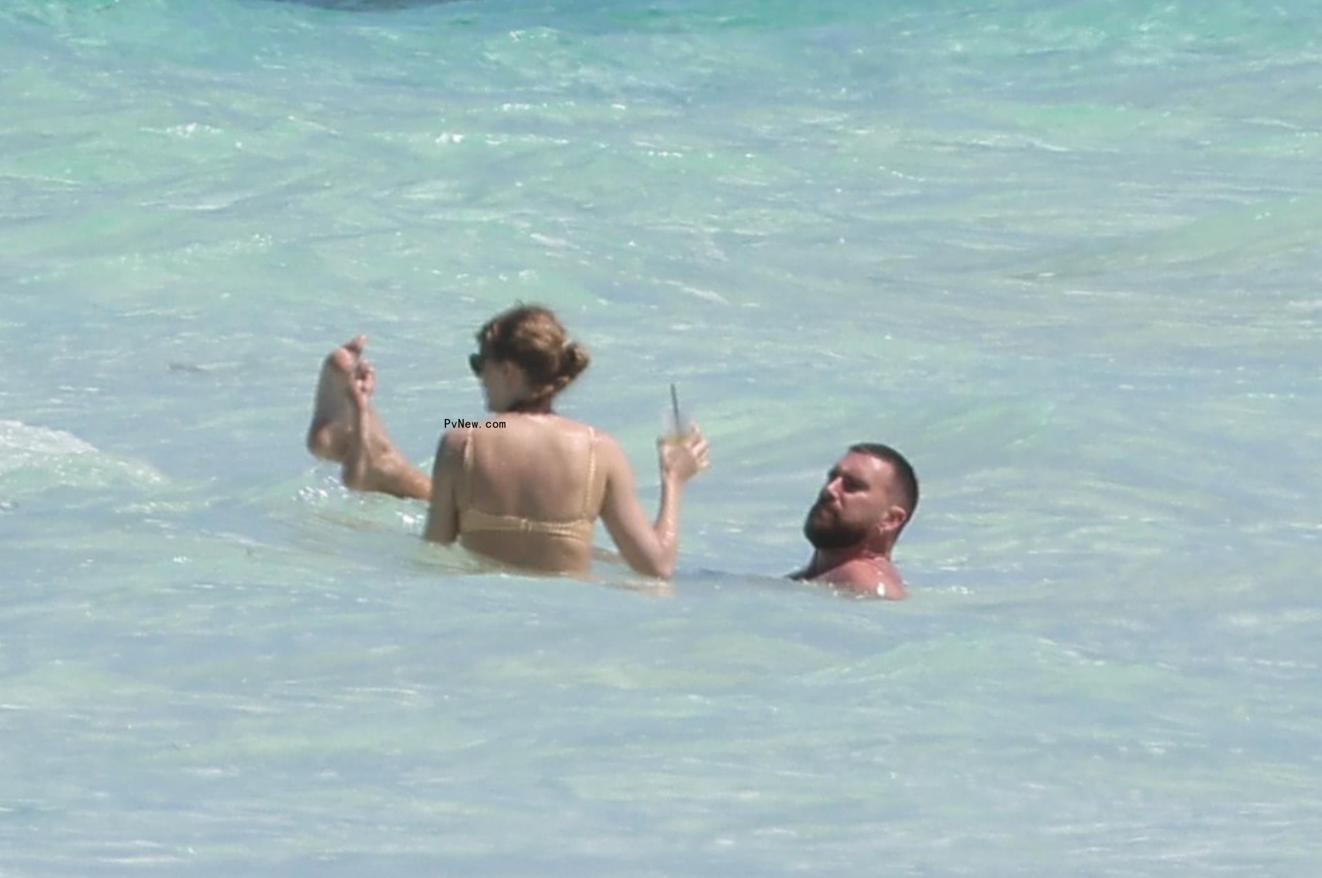 travis kelce and taylor swift vacation bahamas