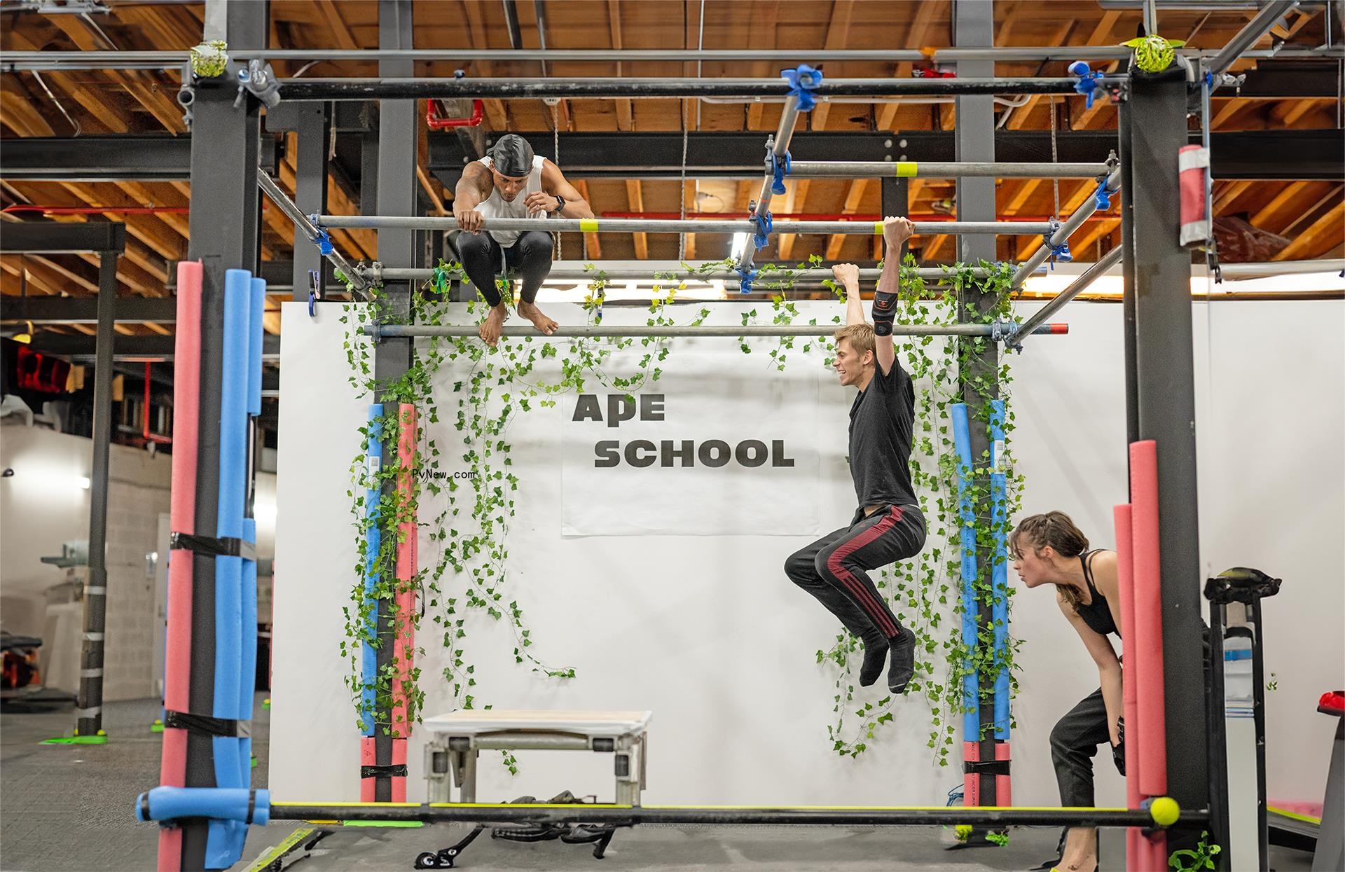 Owen Teague Went to ‘Ape School’ to Pull Off a Spectacular Transformation in ‘Kingdom of the Planet of the Apes’