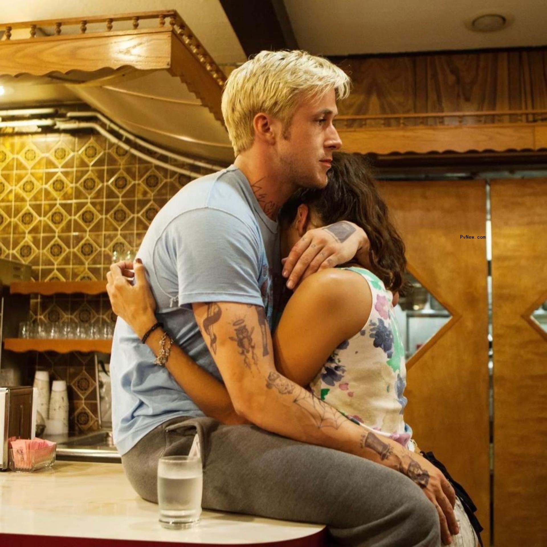 Eva Mendes and Ryan Gosling in 