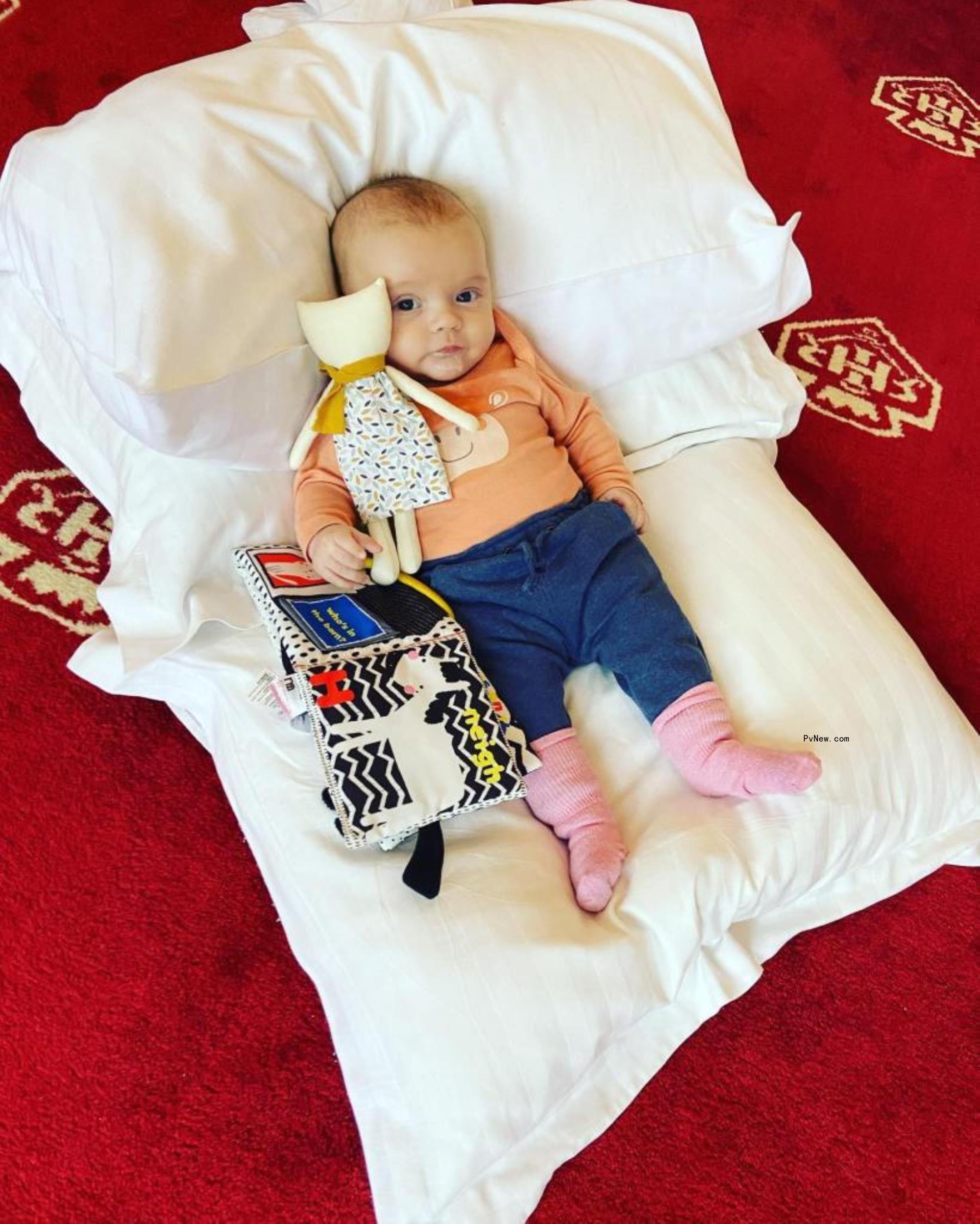 Christina Ricci had ‘no bond’ with infant daughter Cleopatra while filming ‘Yellowjackets’: ‘She didn’t know me’