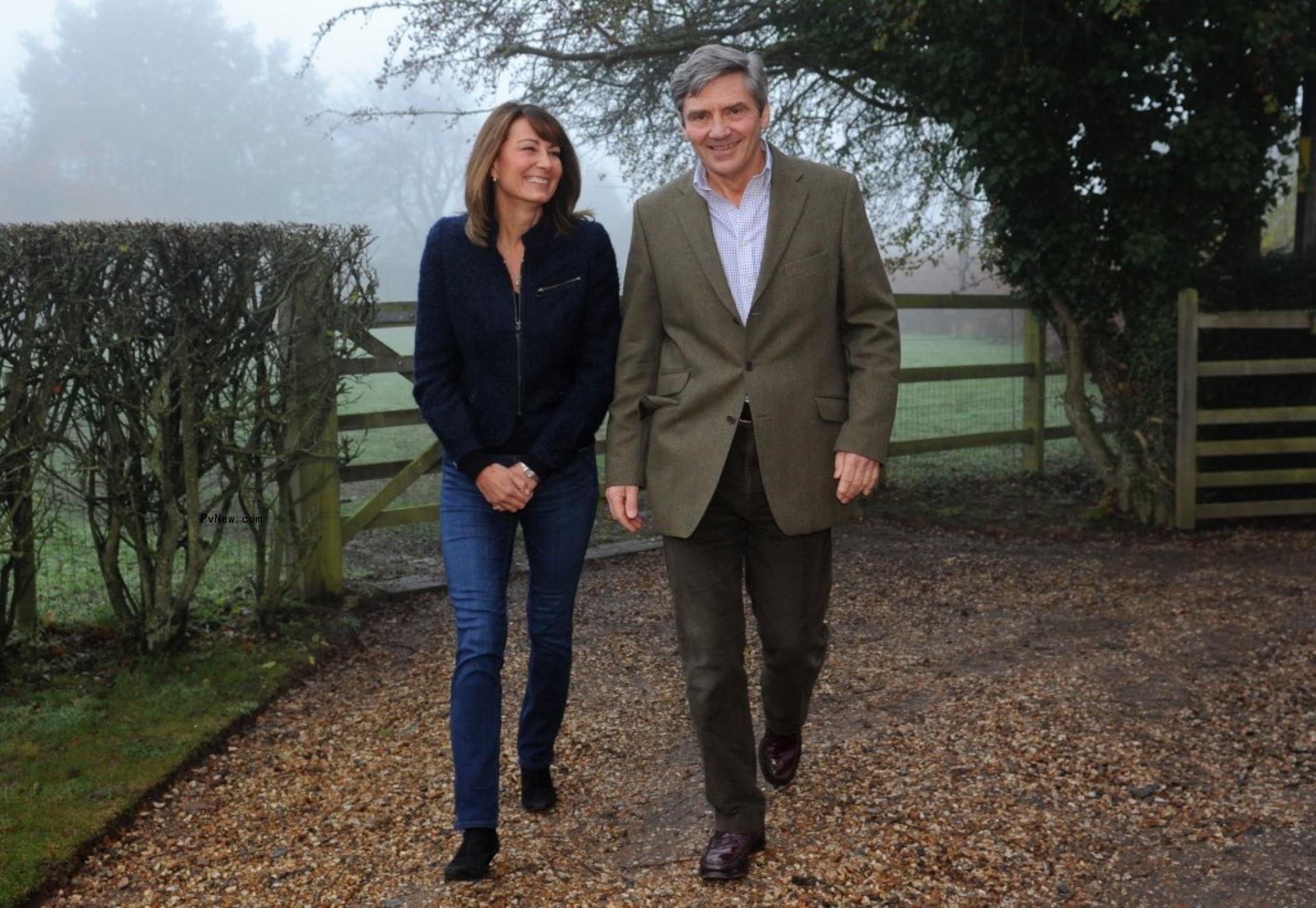 Michael and Carole Middleton smiling