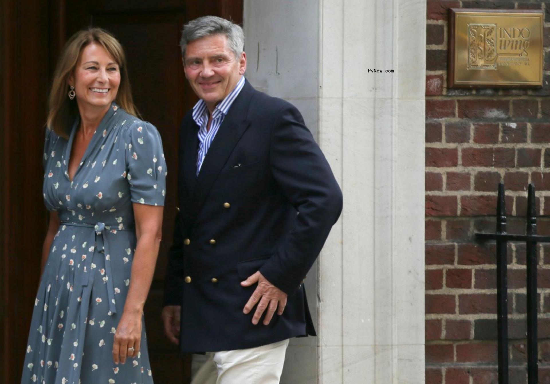 Carole and Michael Middleton smiling