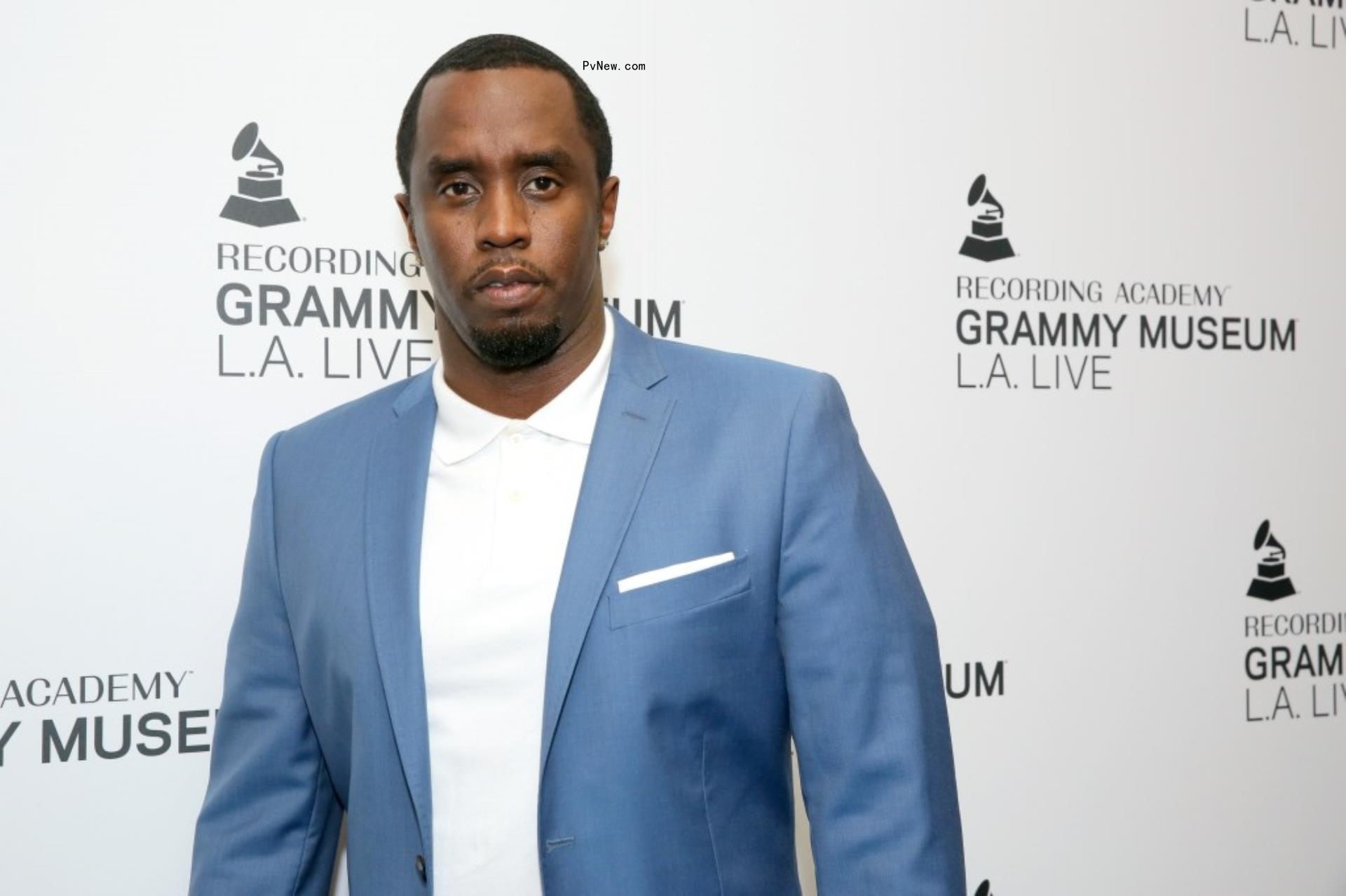 Sean Combs posing on the red carpet.