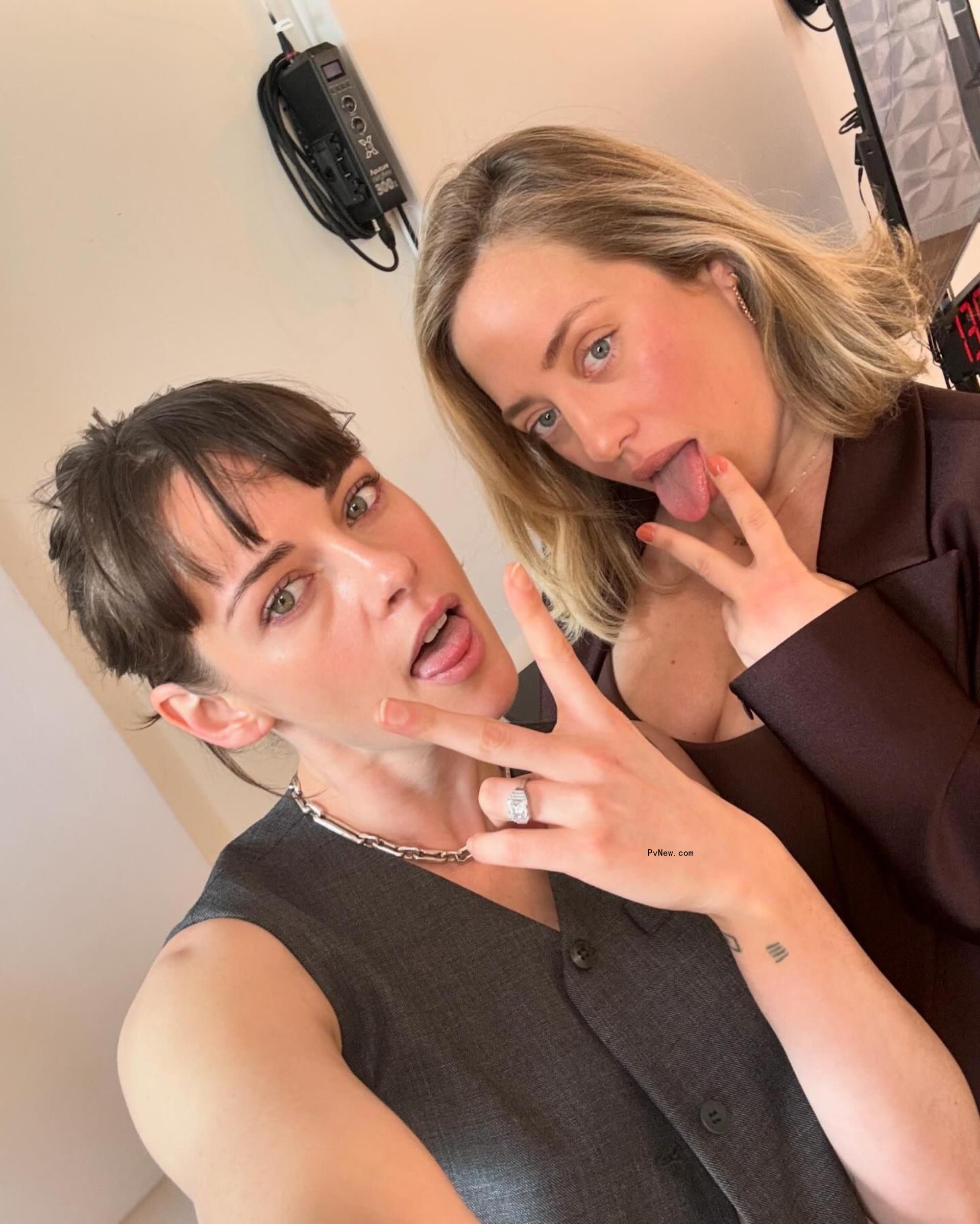 Kristen Stewart and Amanda Hirsch