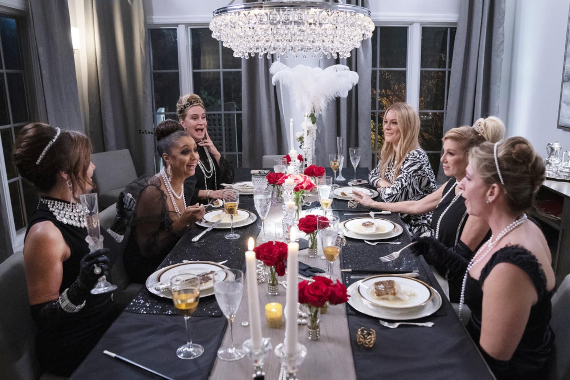 Luann de Lesseps, Eboni K. Williams, So<i></i>nja Morgan, Leah McSweeney, Ramona Singer and Heather Thomson sitting together at dinner.