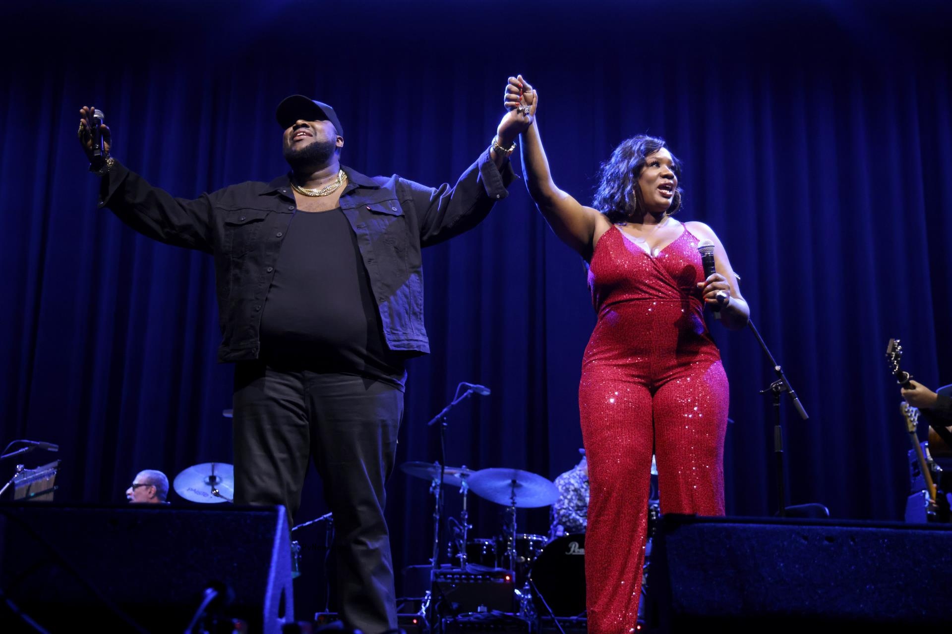Mavis Staples’ 85th Birthday Salute Brings Out Chris Stapleton, Hozier, Black Pumas, Bo<i></i>nnie Raitt and Other All-Star Acolytes