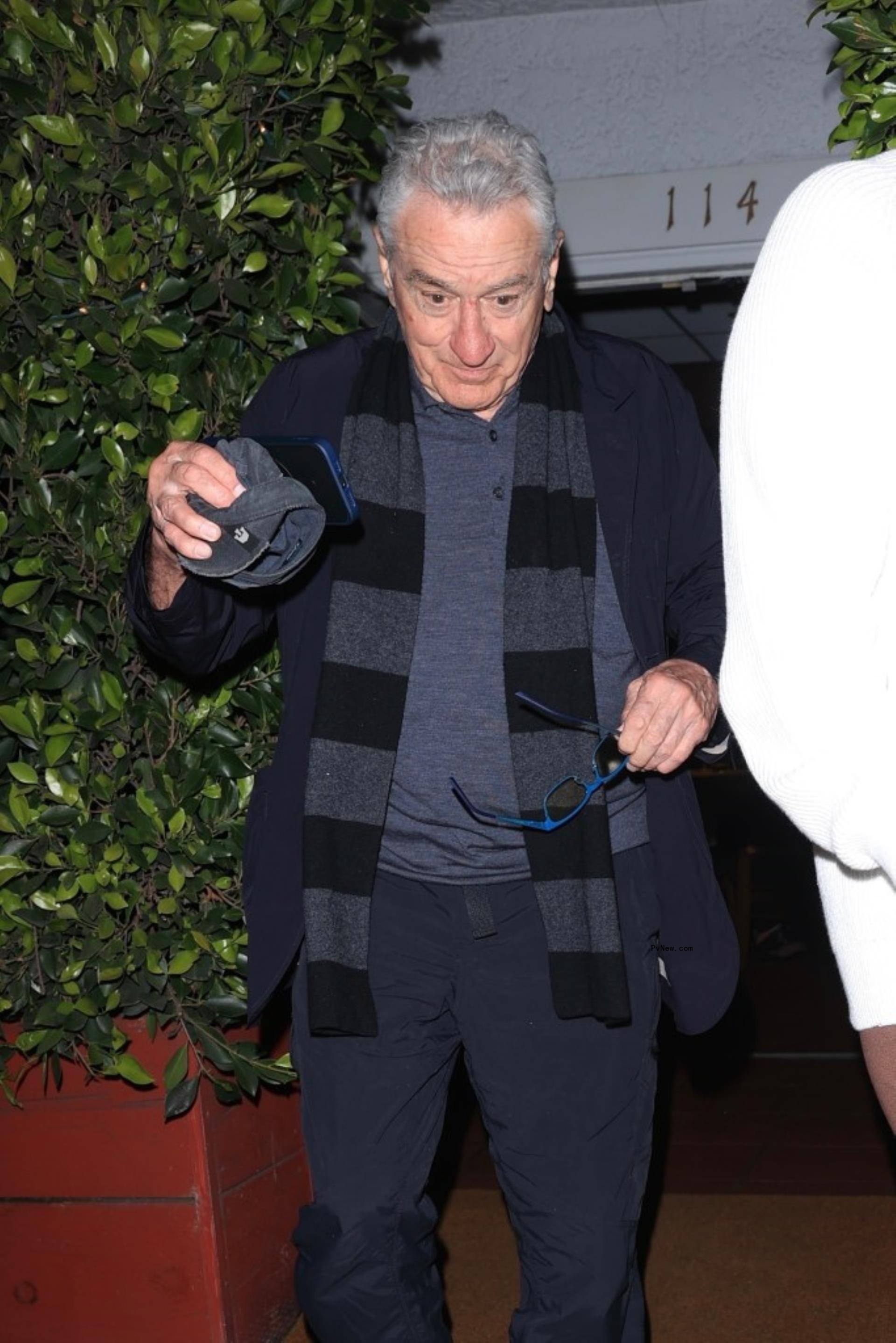 Robert De Niro walking 