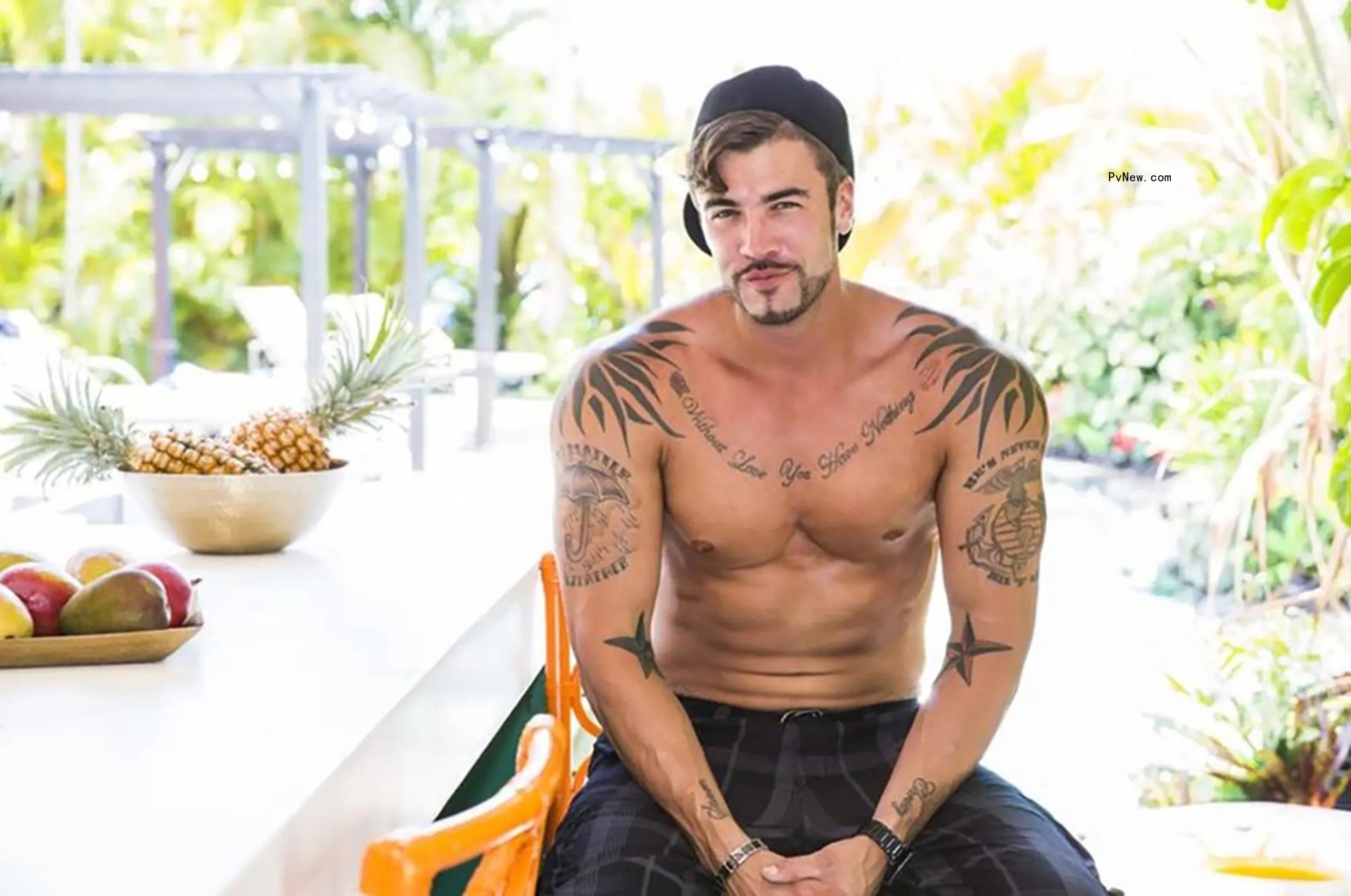 Co<i></i>nnor Smith on 