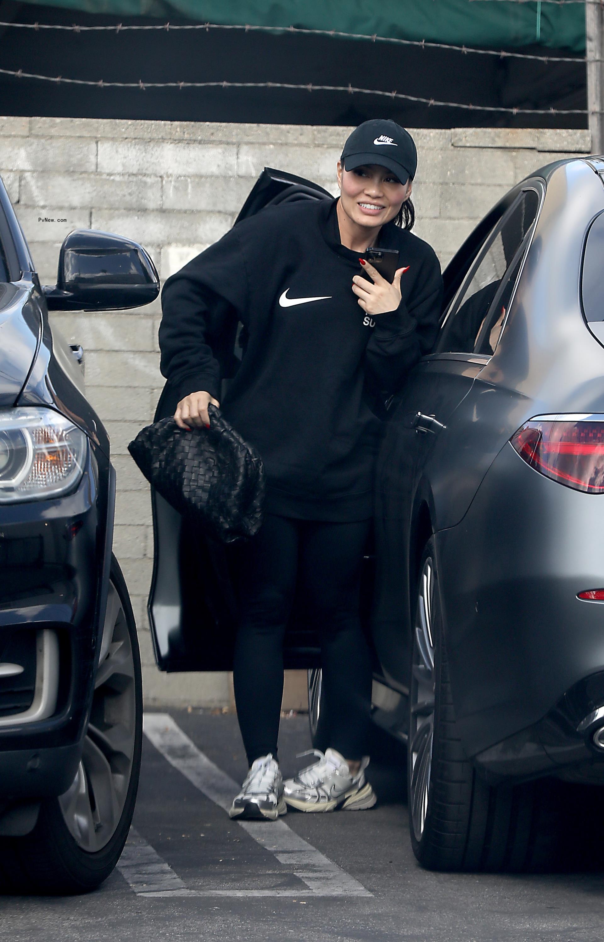 Daphne Joy heading to the gym.