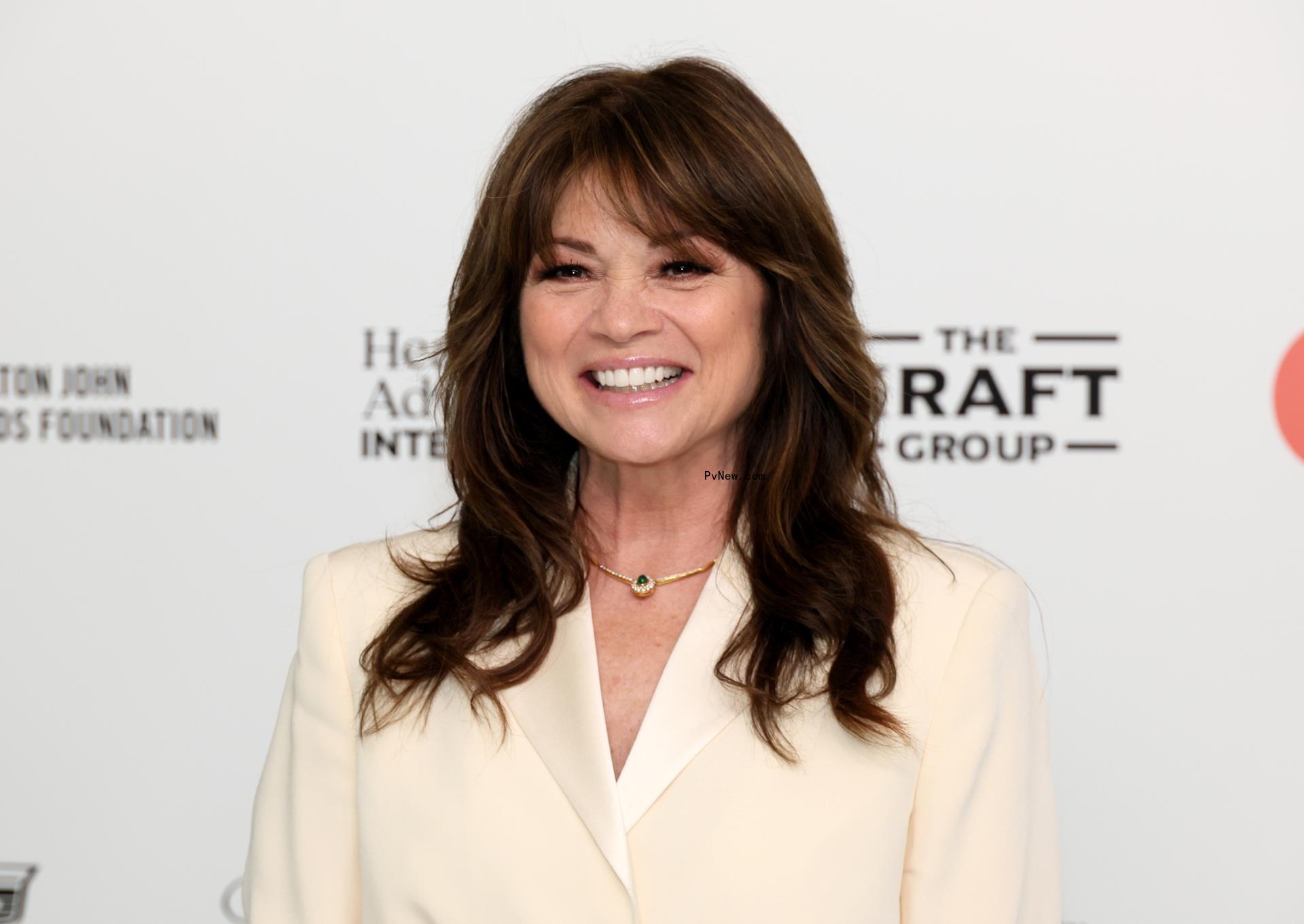 Valerie Bertinelli smiling