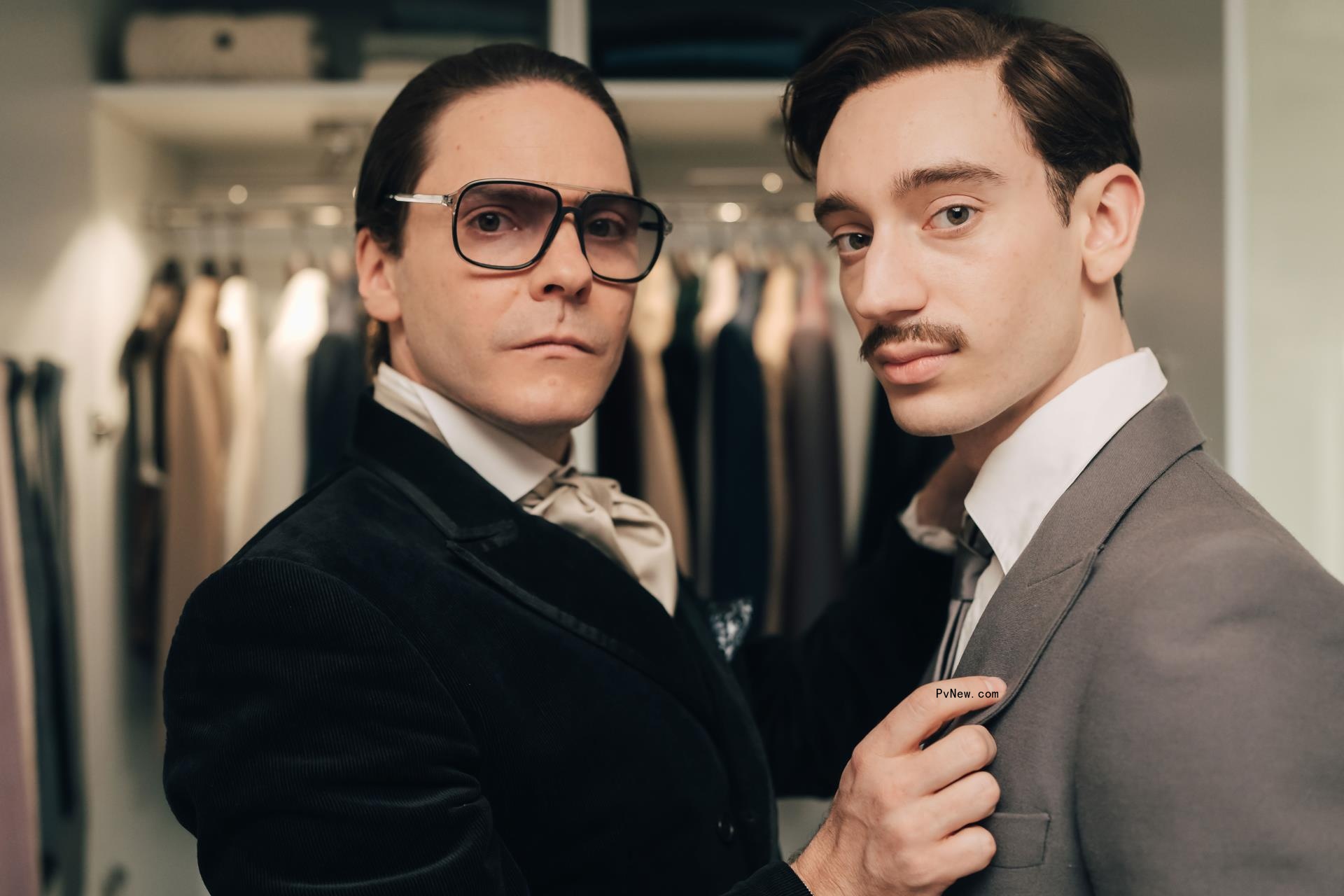 ‘Becoming Karl Lagerfeld’ Trailer: Daniel Brühl Stars as Ico<i></i>nic Fashion Designer in Disney+ Series
