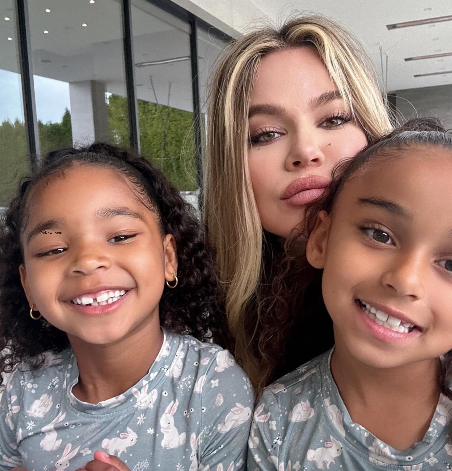A selfie of Khloe Kardashian, True and Dream