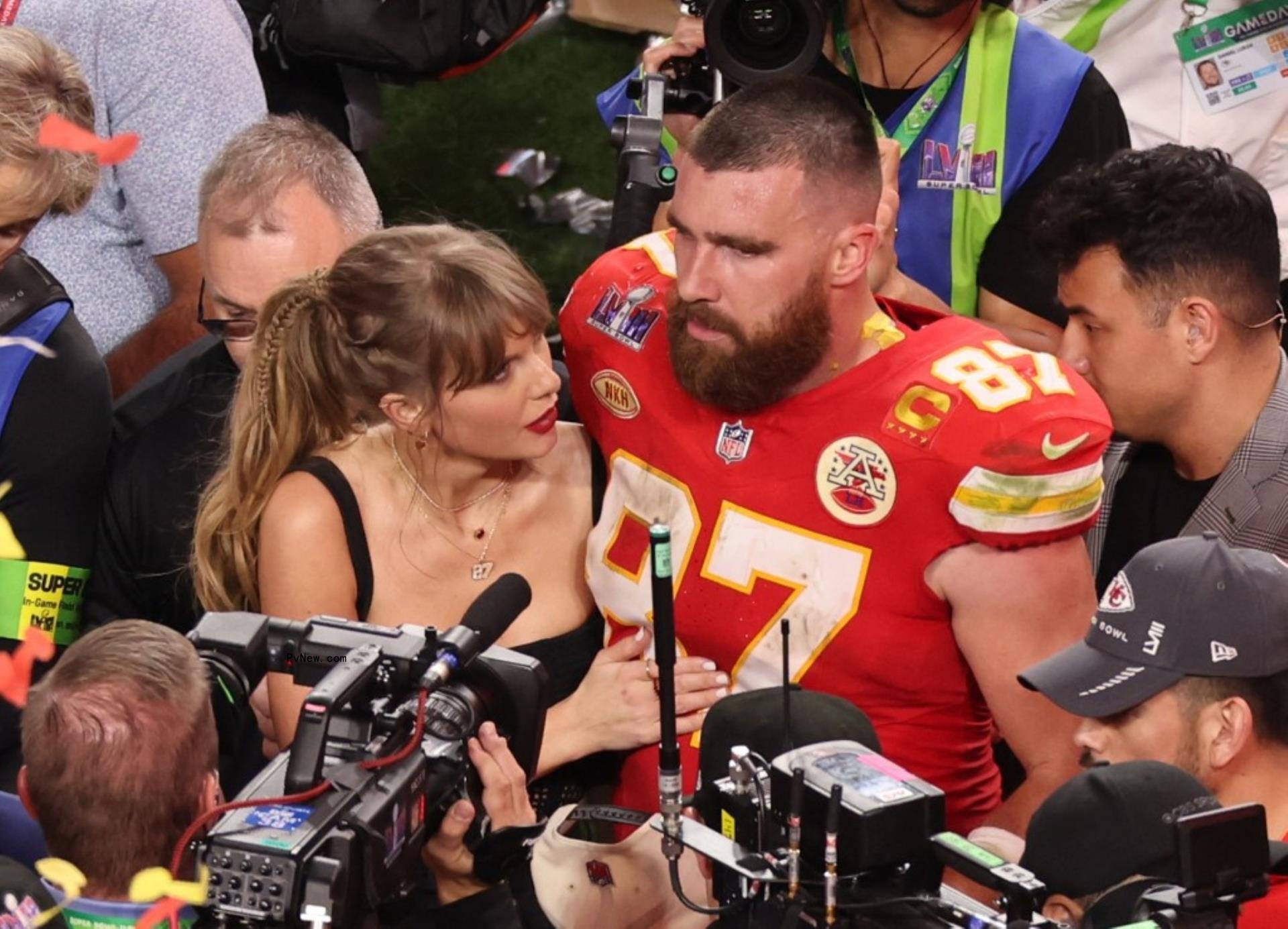Taylor Swift Travis Kelce