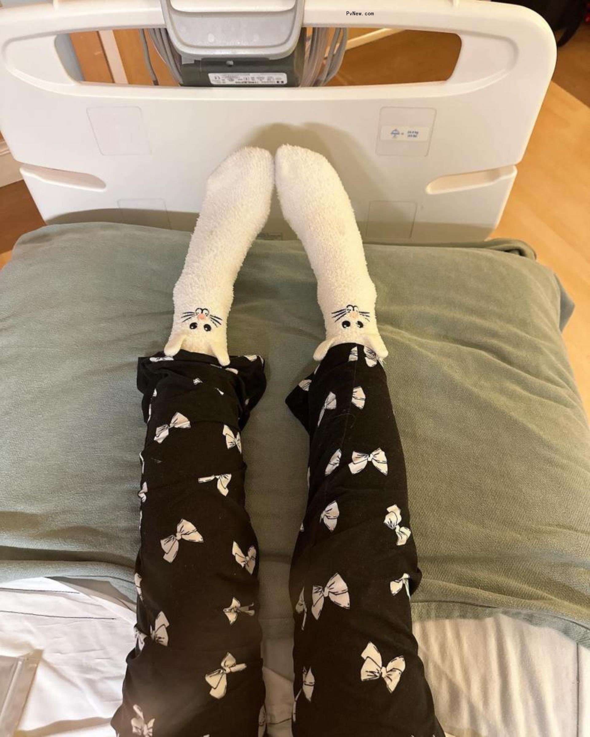 Kate Beckinsale's bunny socks. 