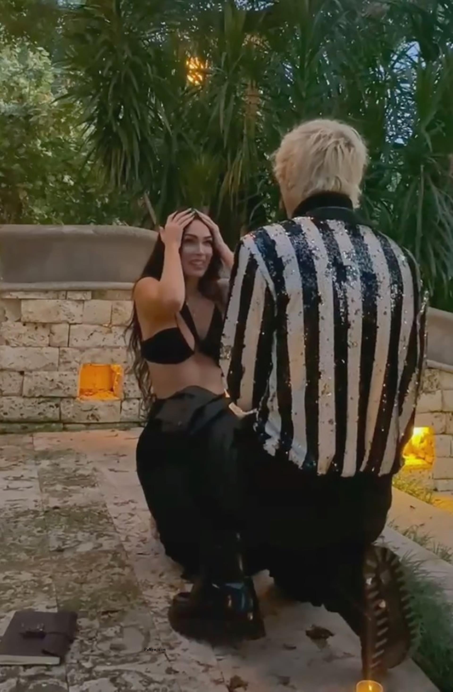 Megan Fox and Machine Gun Kelly  getting engaged. 