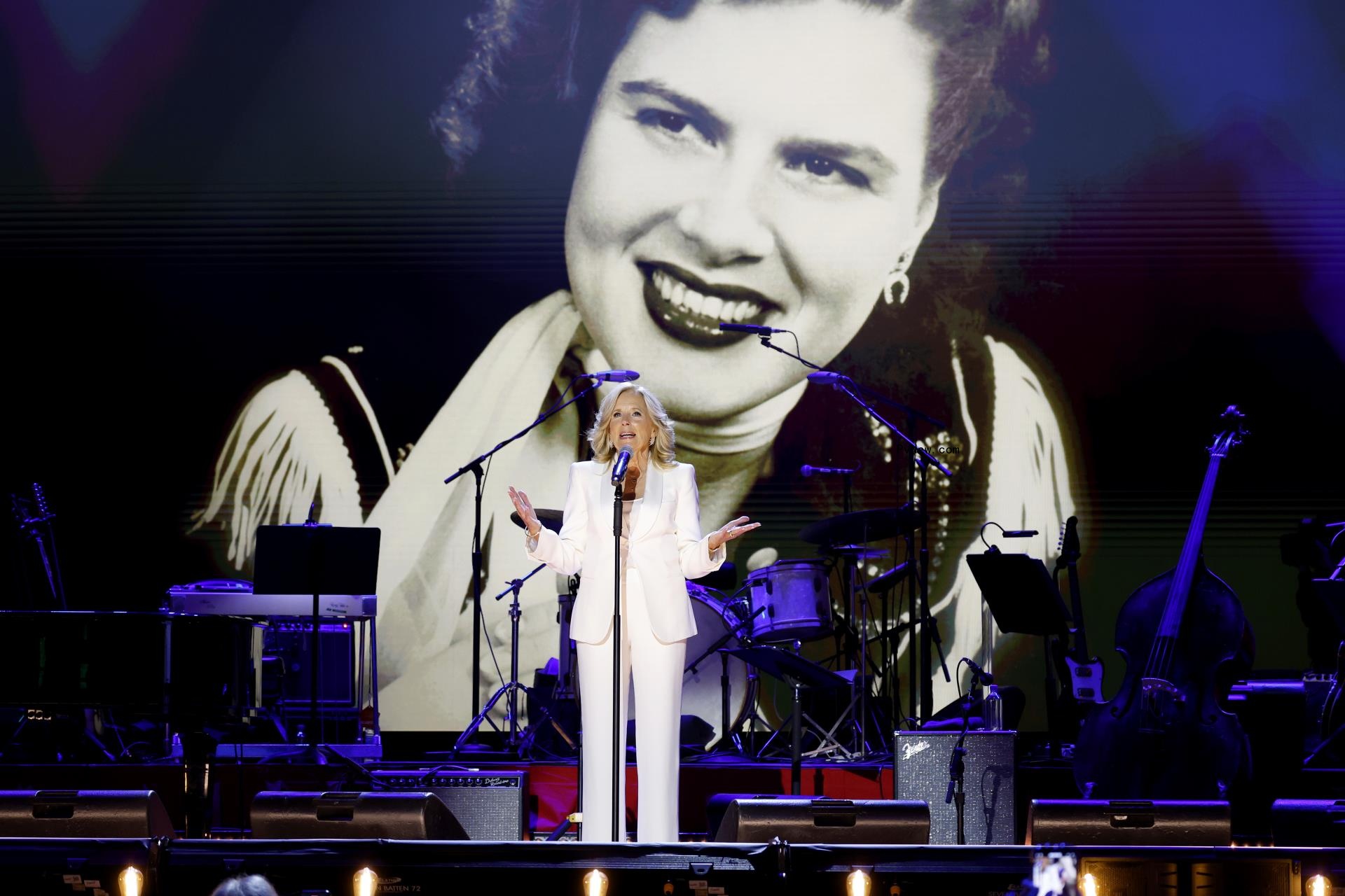 With Guests From Jill Biden to Wyno<i></i>nna to Pat Benatar, Nashville Goes Crazy for Patsy Cline at Ryman Tribute Concert, Filmed for PBS