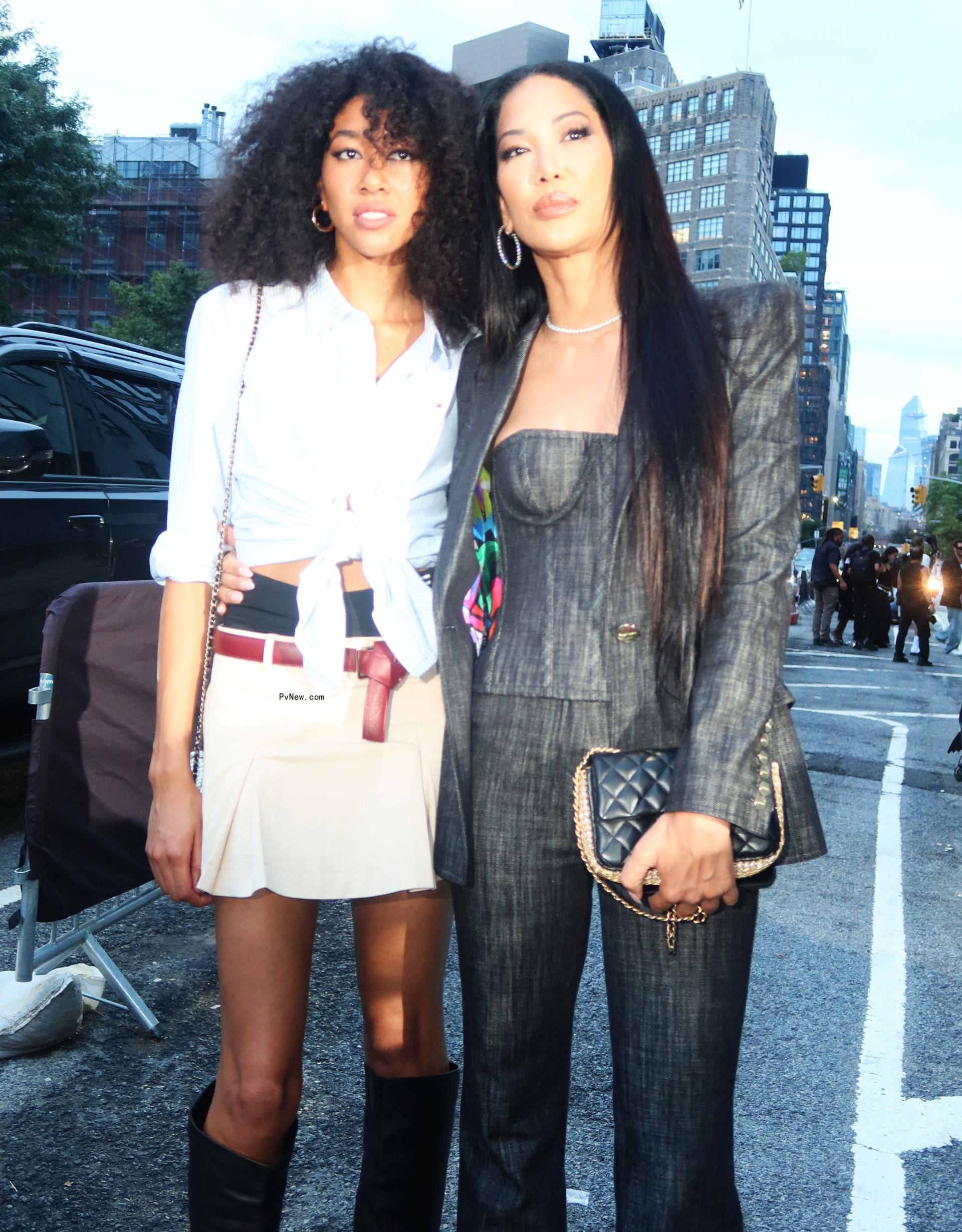 Kimora Lee Simmons and Aoki Lee Simmons
