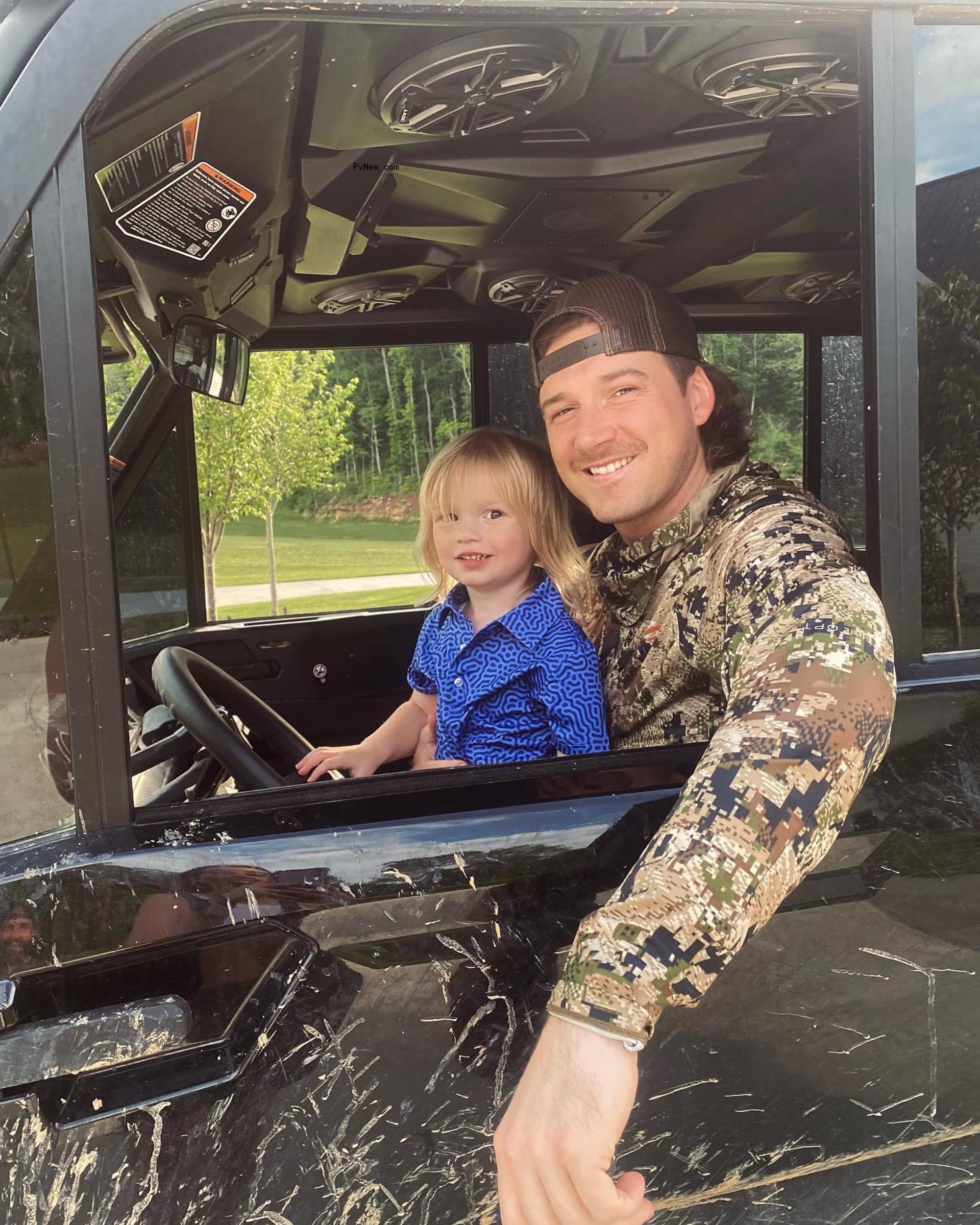 Morgan Wallen and son