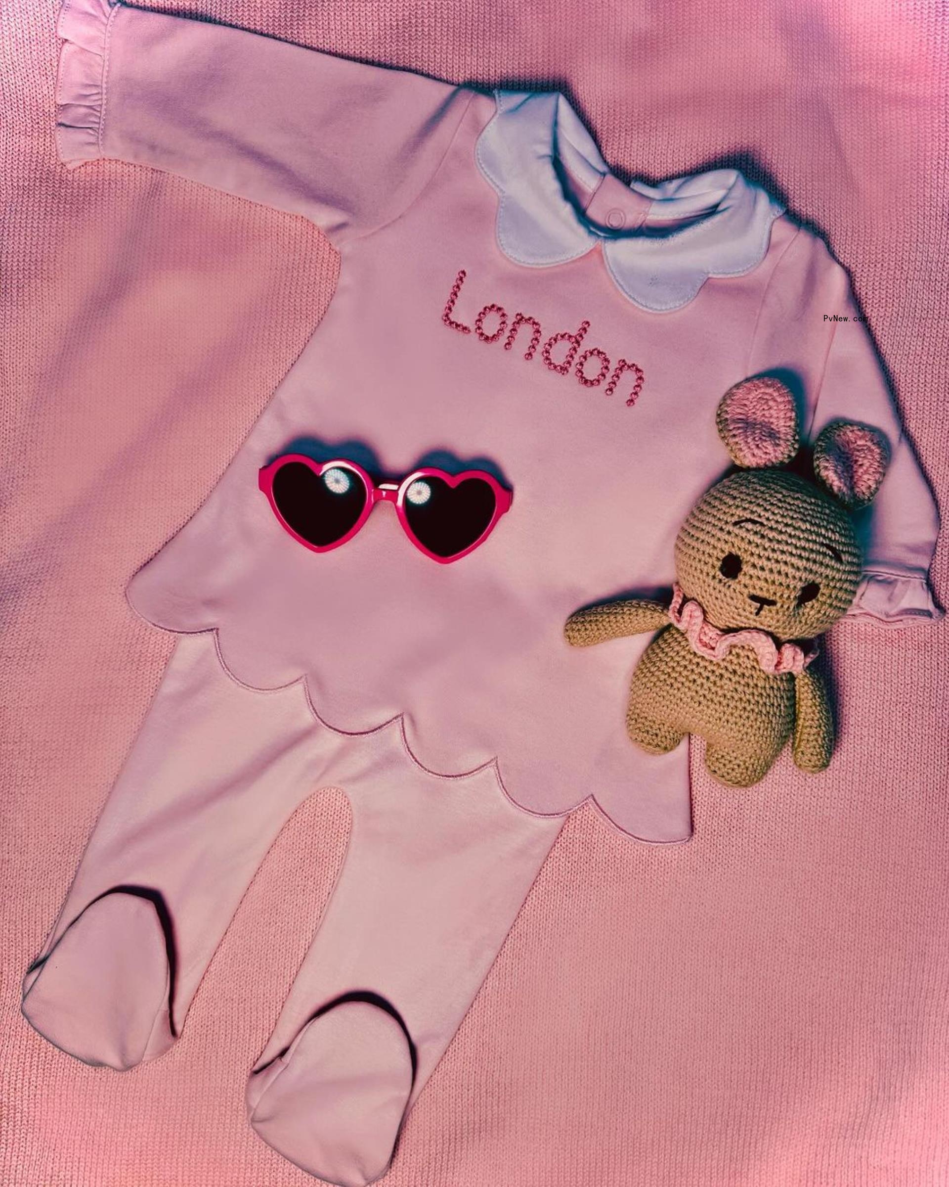 Paris Hilton's daughters' clothes