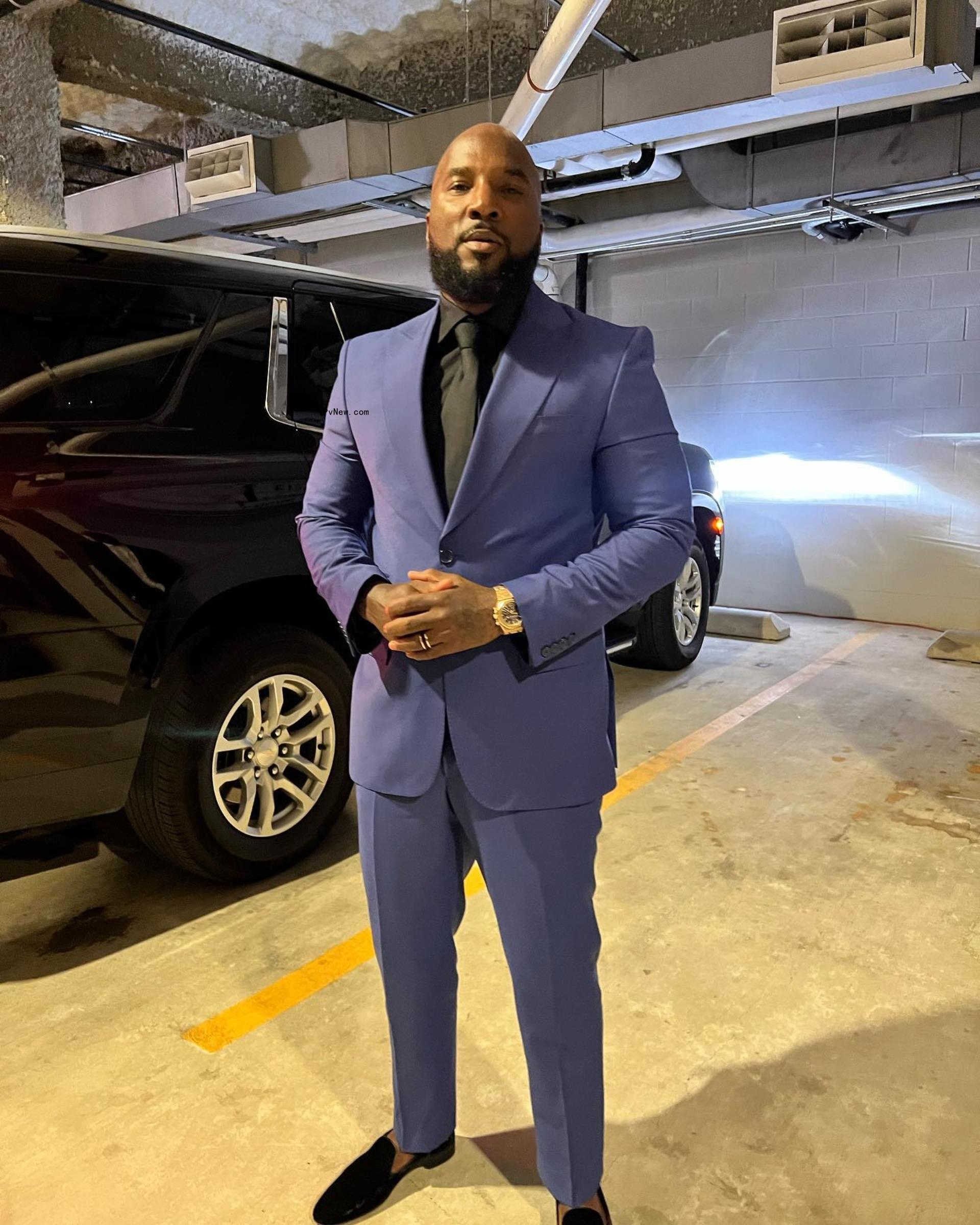 Jeezy in a blue suit.