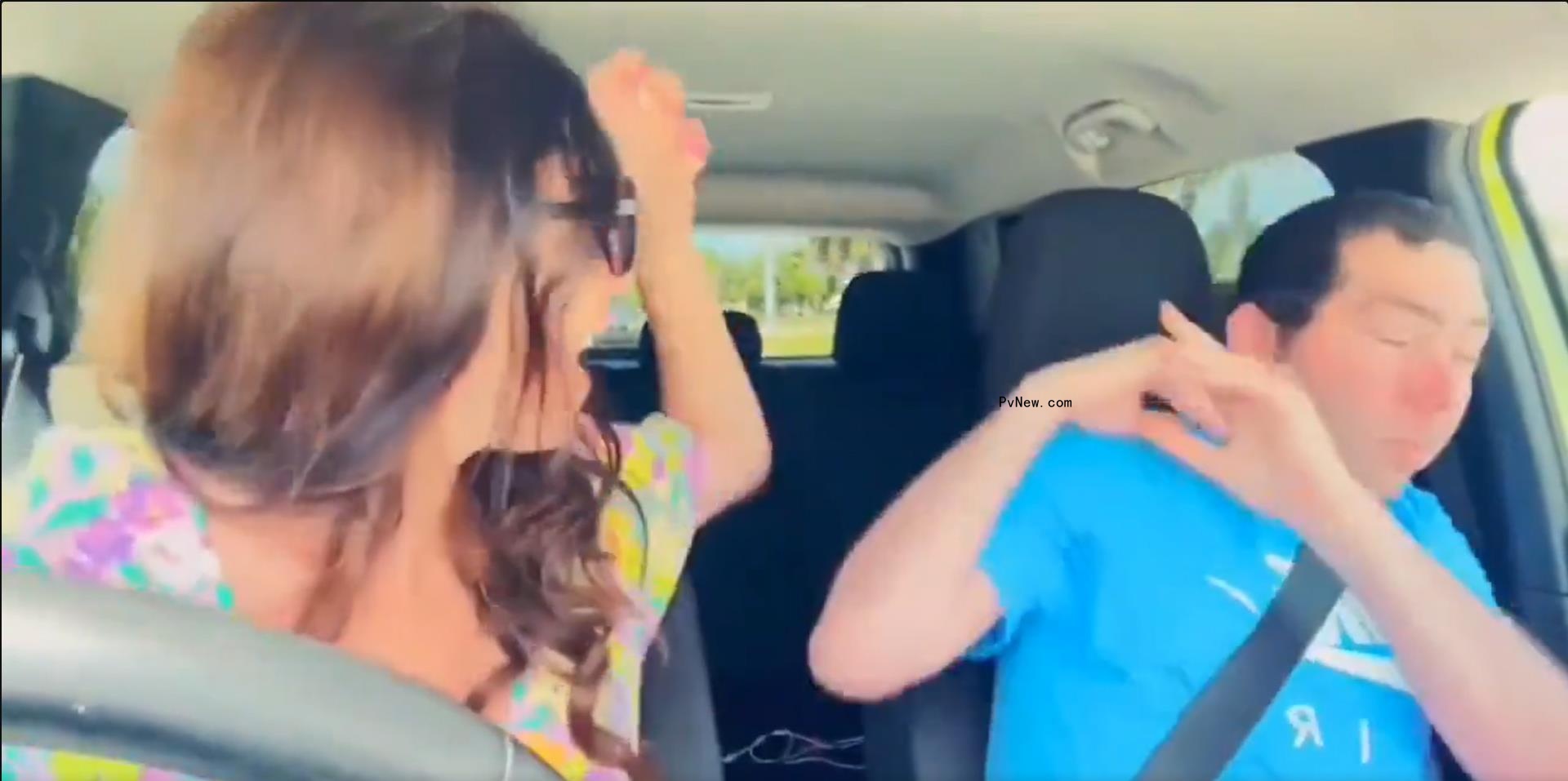 Elisa Jordana on livestream while hitting her boyfriend.