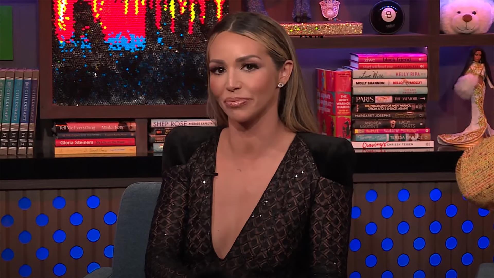 Scheana Shay talking on 