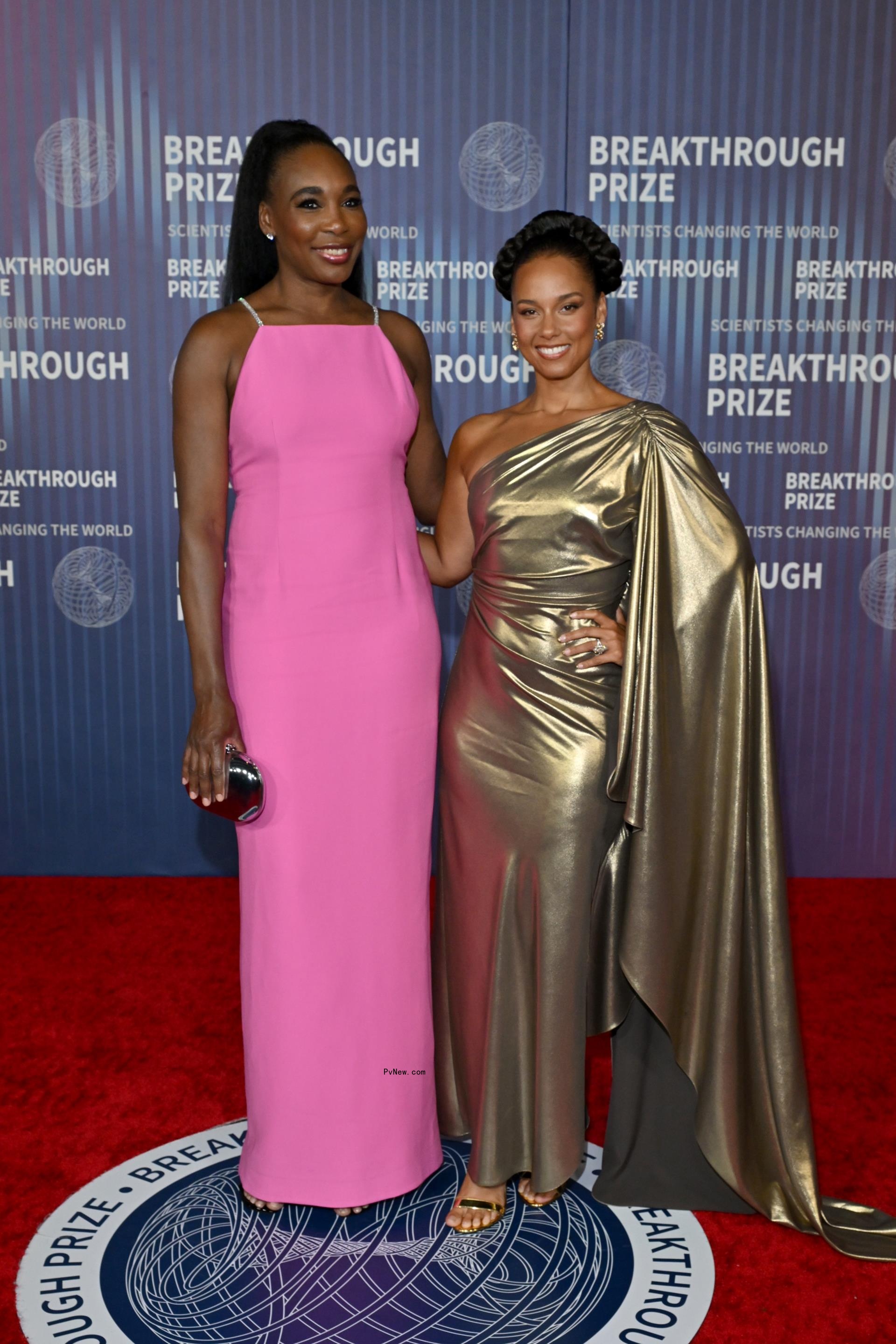 Venus Williams and Alicia Keys