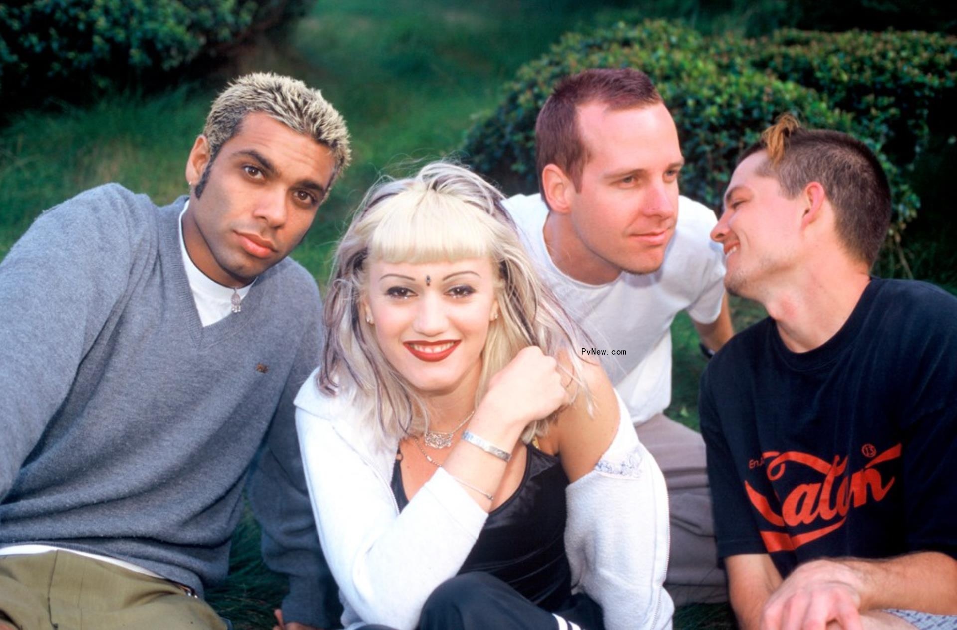 A photo of Gwen Stefani and No Doubt at Coachella