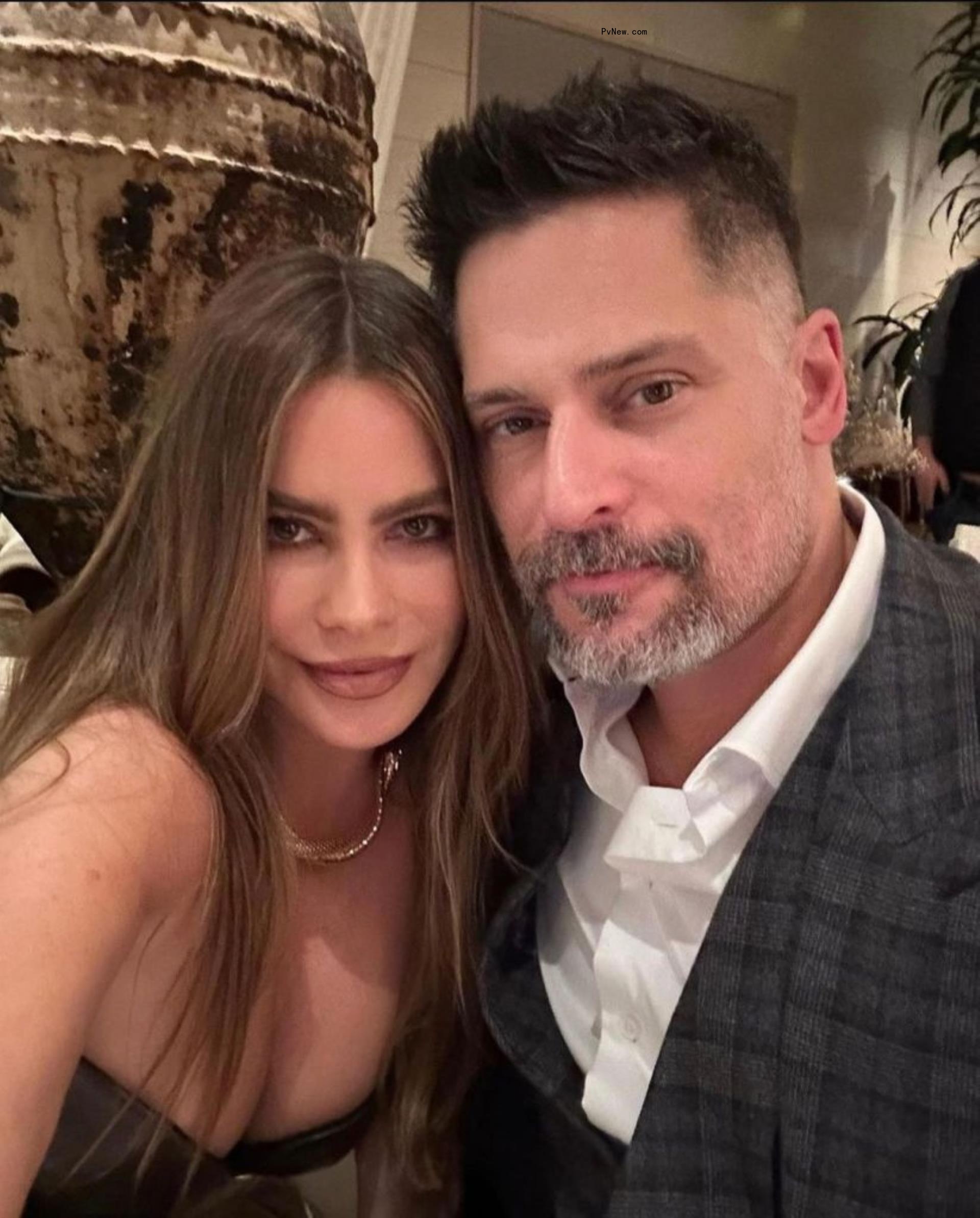 Joe Manganiello and Sofia Vergara selfie