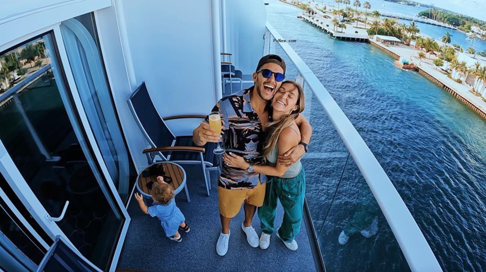 Alexa PenaVega, Carlos PenaVega and kids