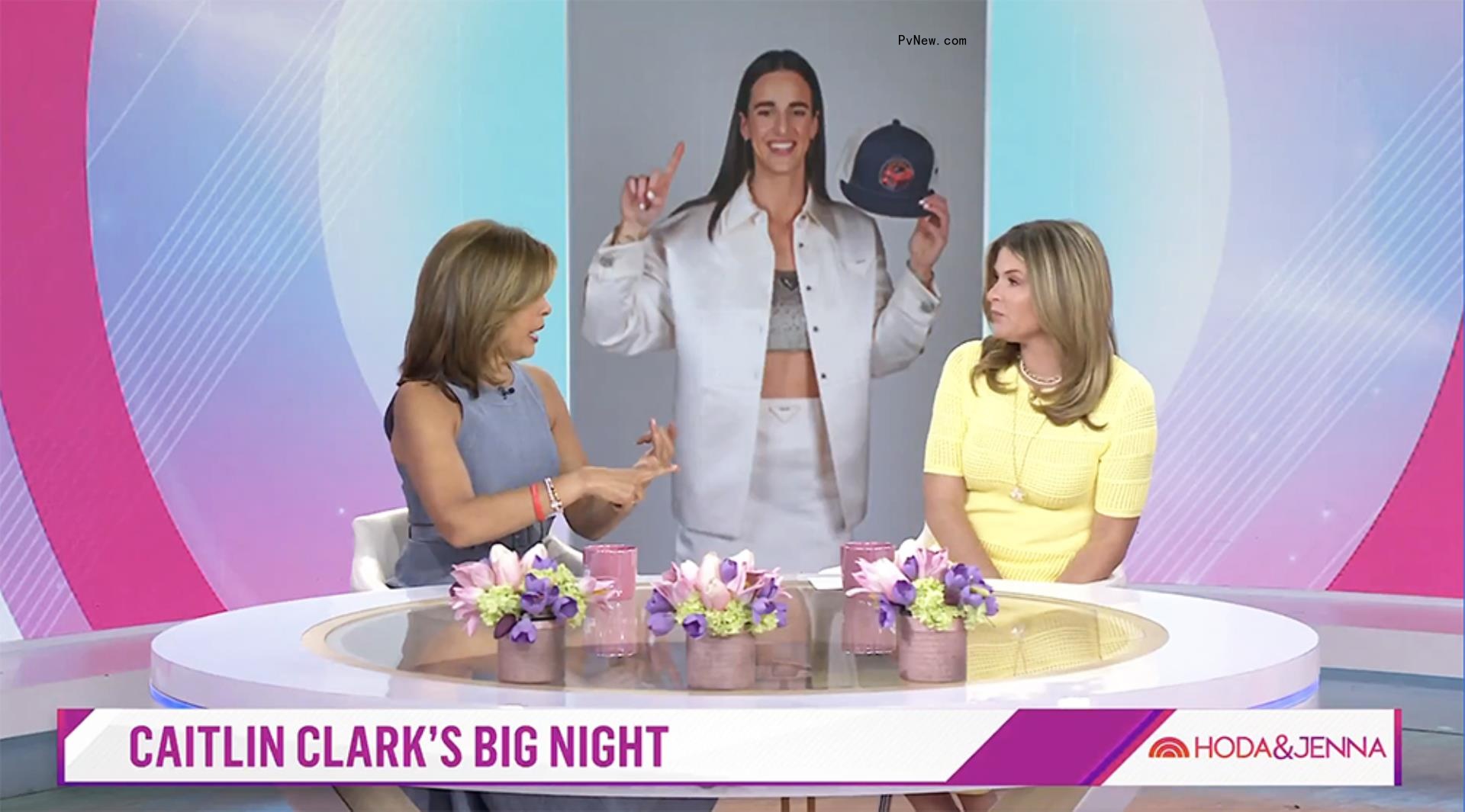 Hoda Kotb and Jenna Bush Hager sitting on