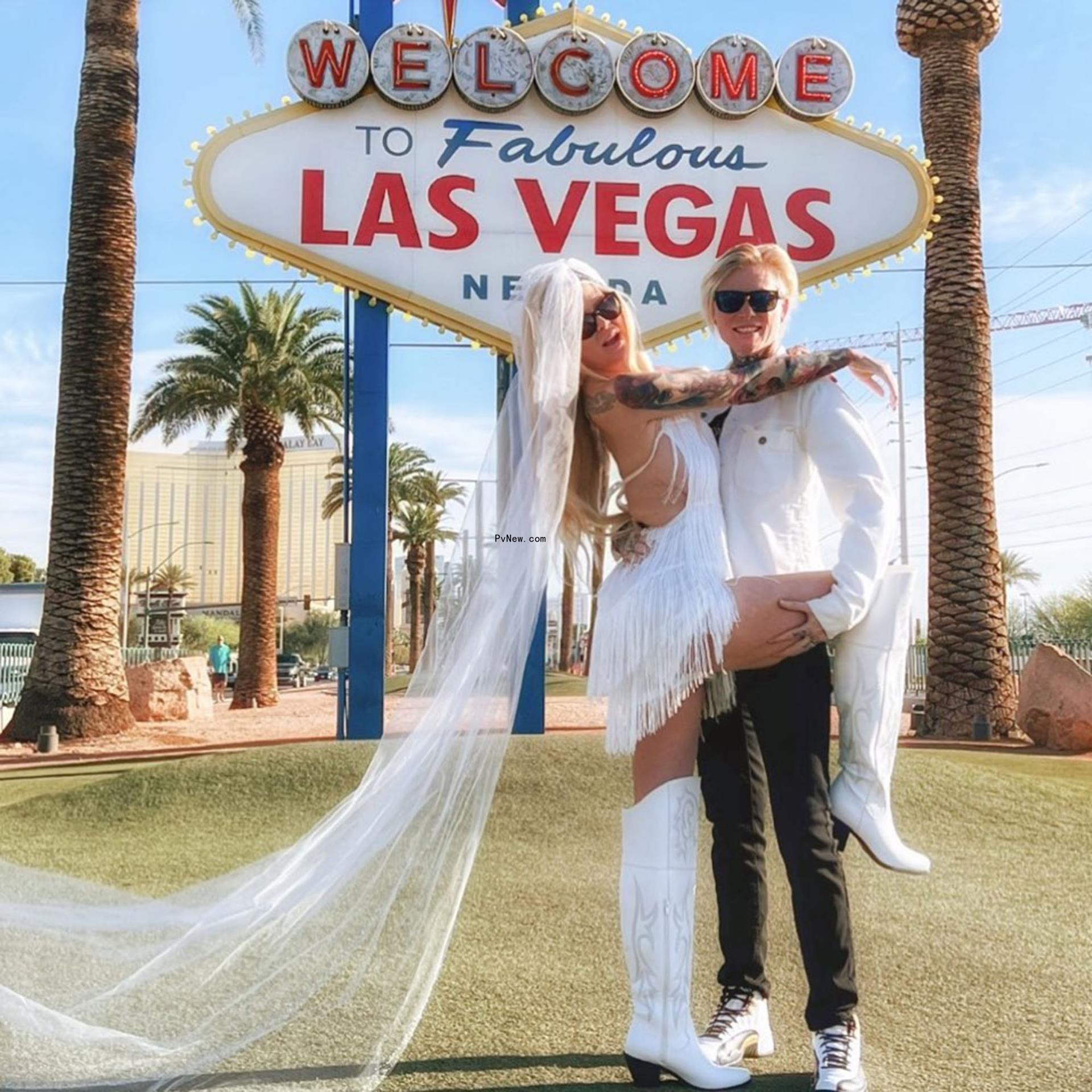 Suri Cruise split image with her mom Katie Holmes inset.