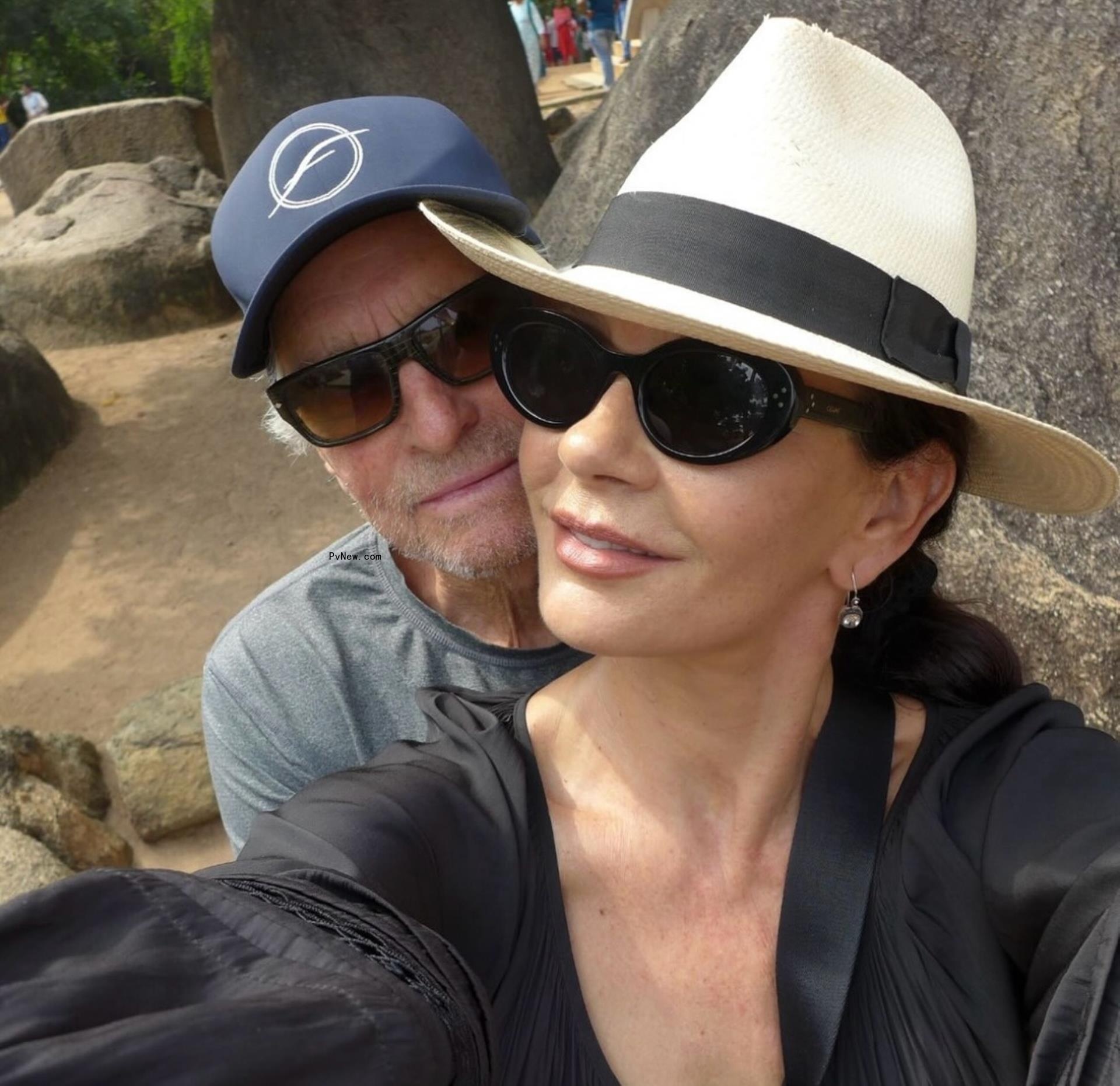 A selfie of Michael Douglas and Catherine Zeta-Jones.