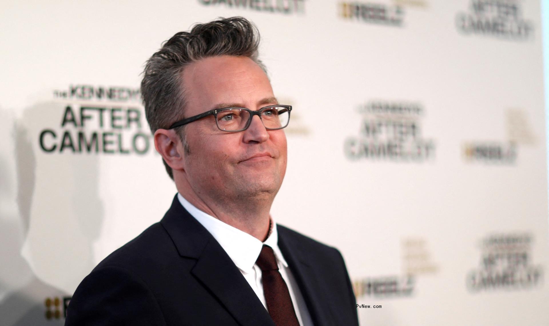 Matthew Perry smiling