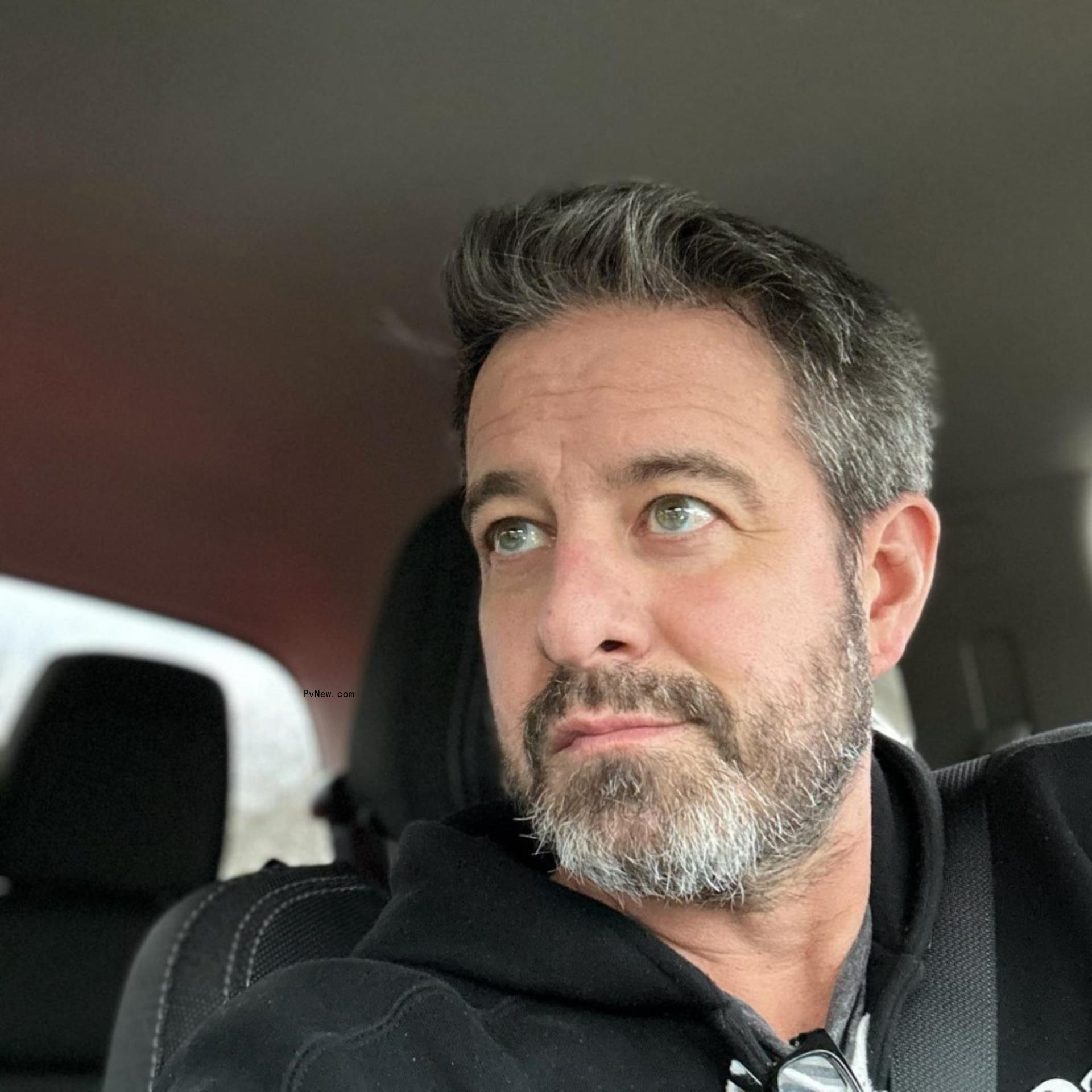 Mike Goodnough selfie