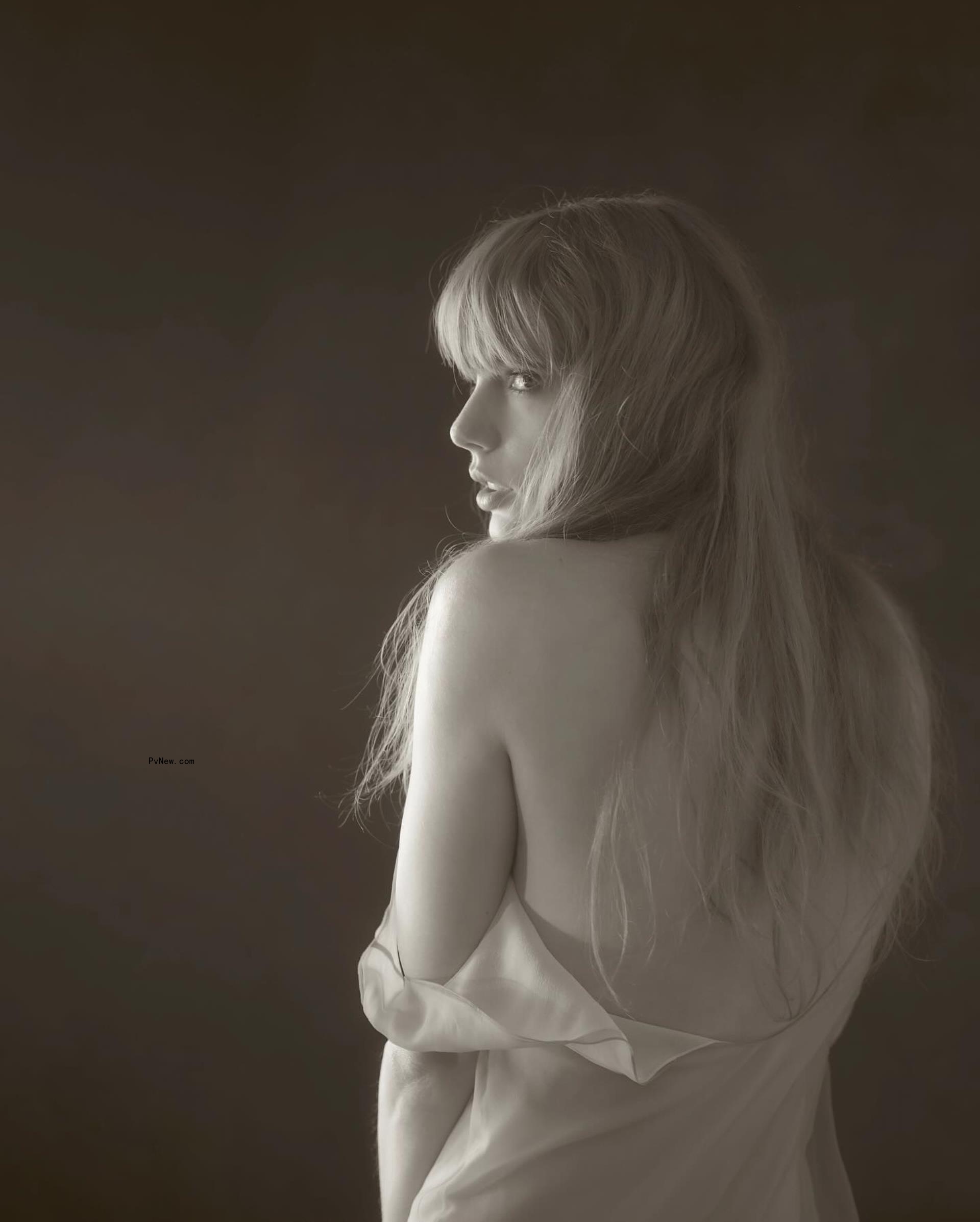 Taylor Swift's album art.