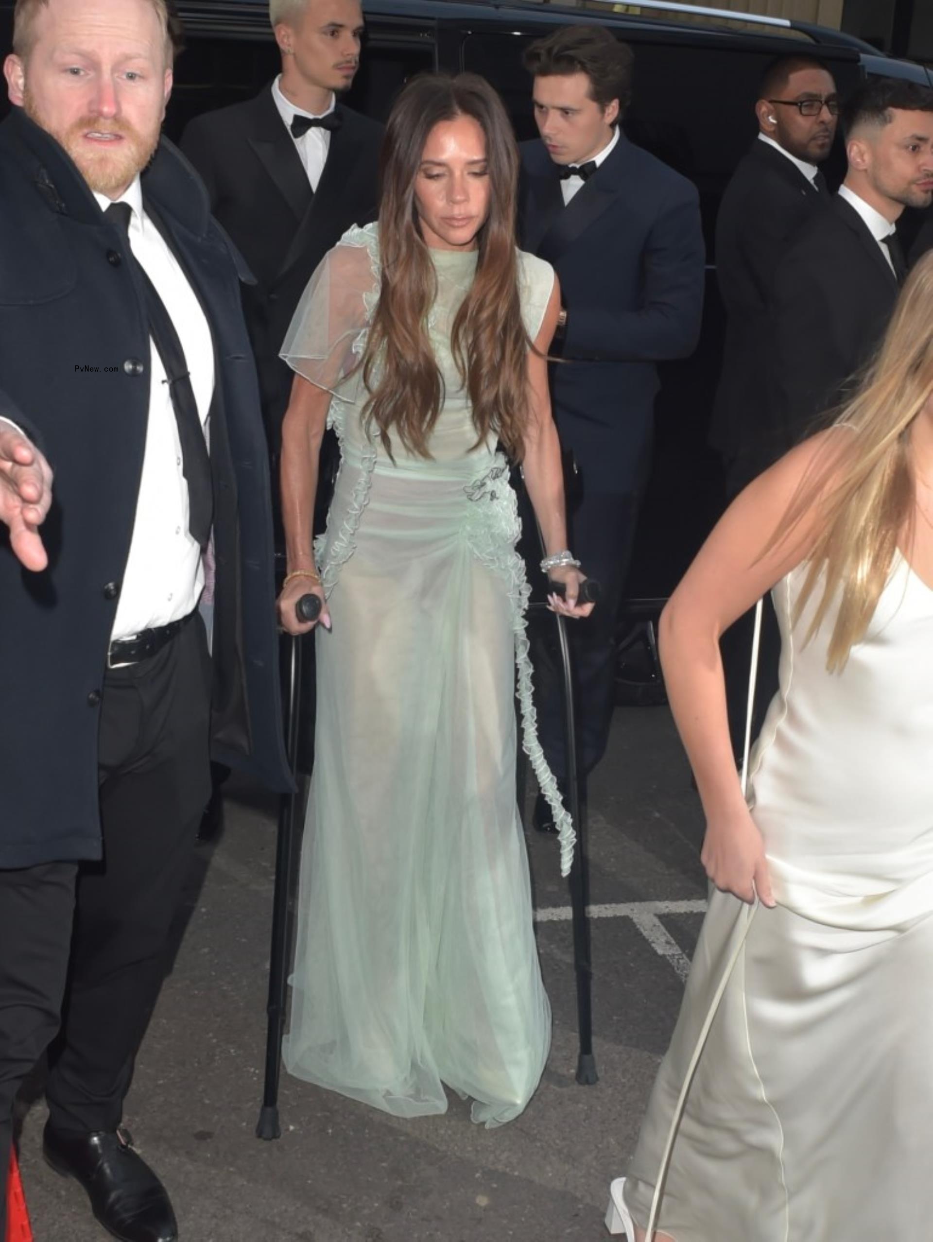 Victoria Beckham arrives at her 50th birthday party