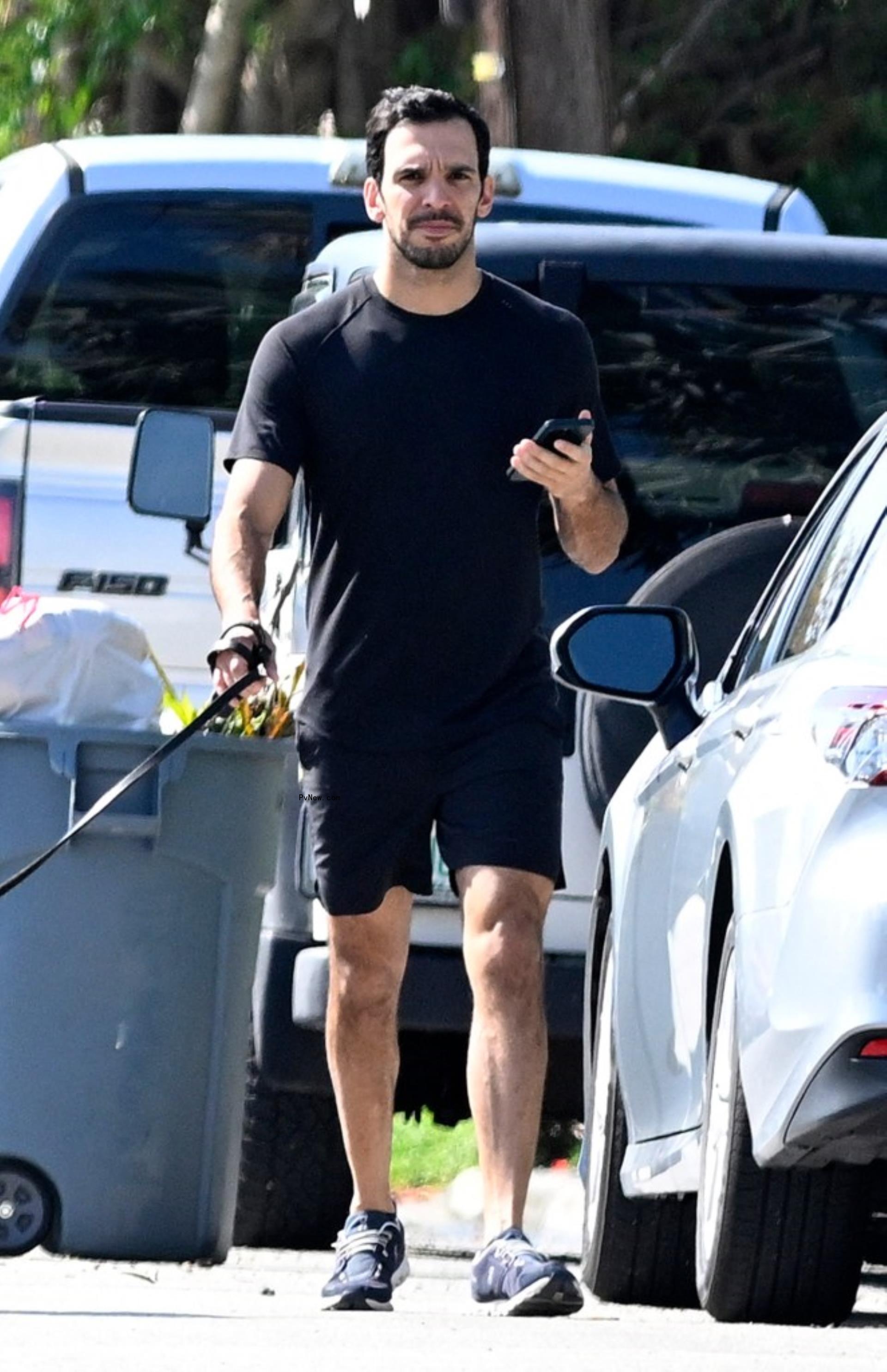 Joaquim Valente walking