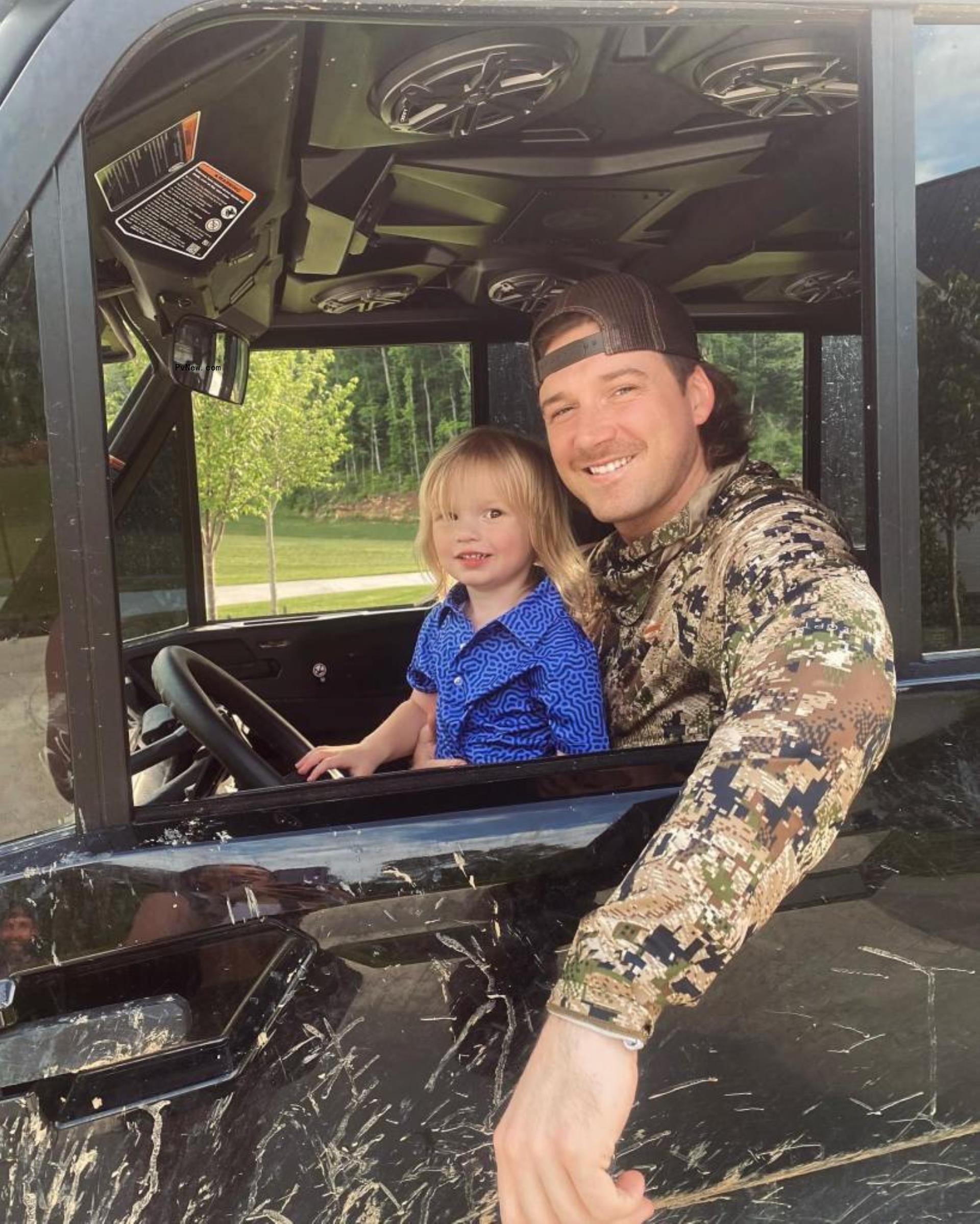 Morgan Wallen and his son