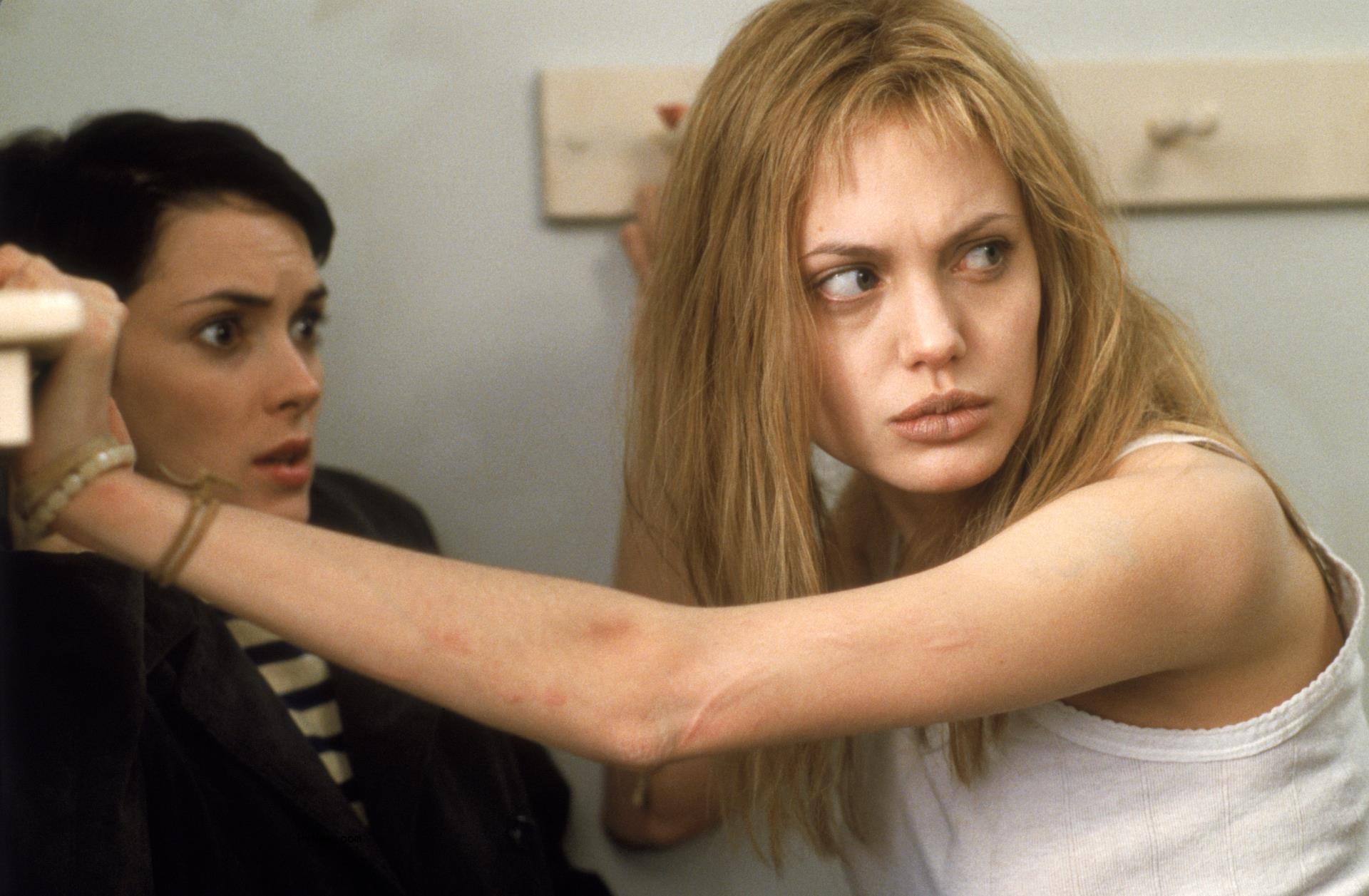 Elisabeth Moss Says ‘Girl, Interrupted’ Cast Got Divided Off Camera Into Winona Ryder vs. Angelina Jolie Camps: ‘I Was Intimidated’ by and ‘Not Cool Enough’ for Jolie