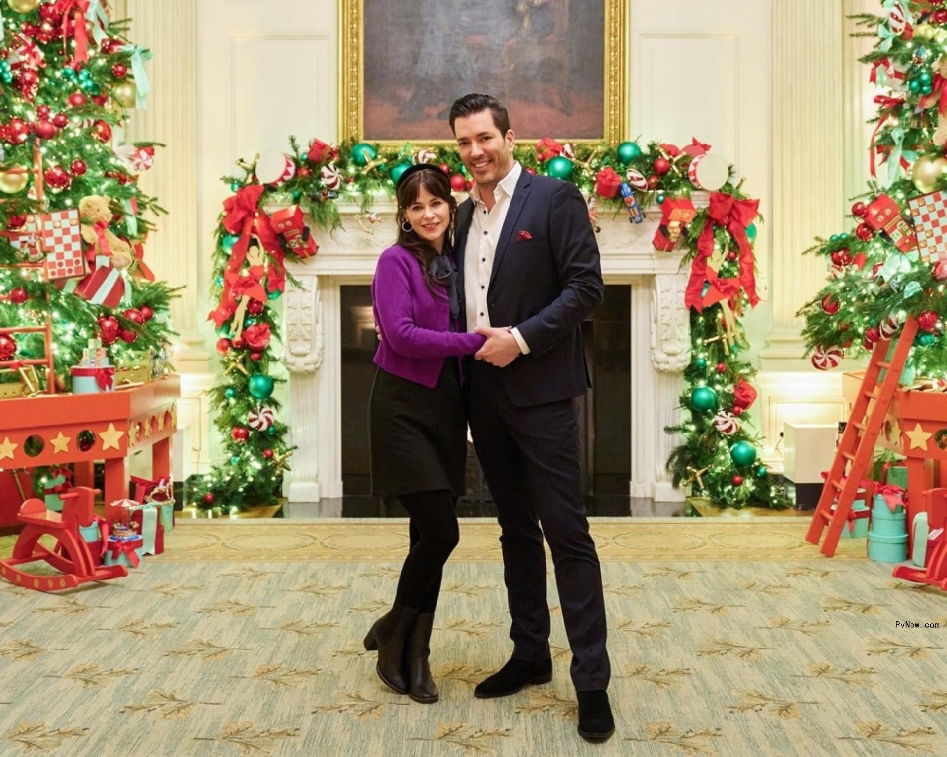 Jo<i></i>nathan and Drew Scott 