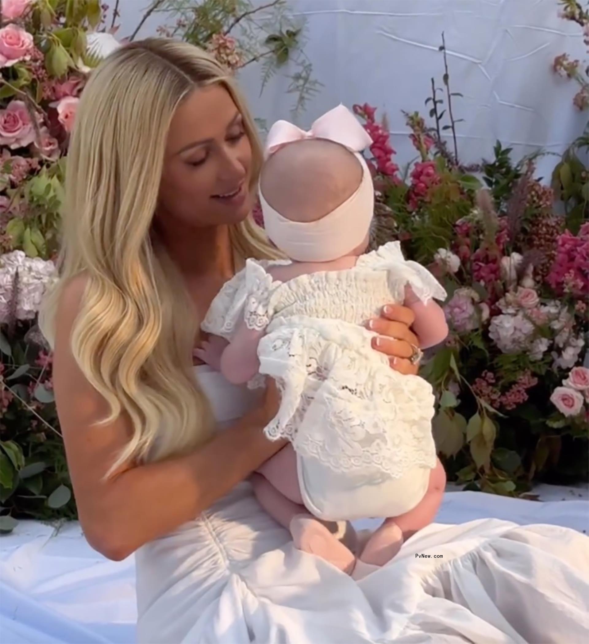 Paris Hilton with her daughter London.