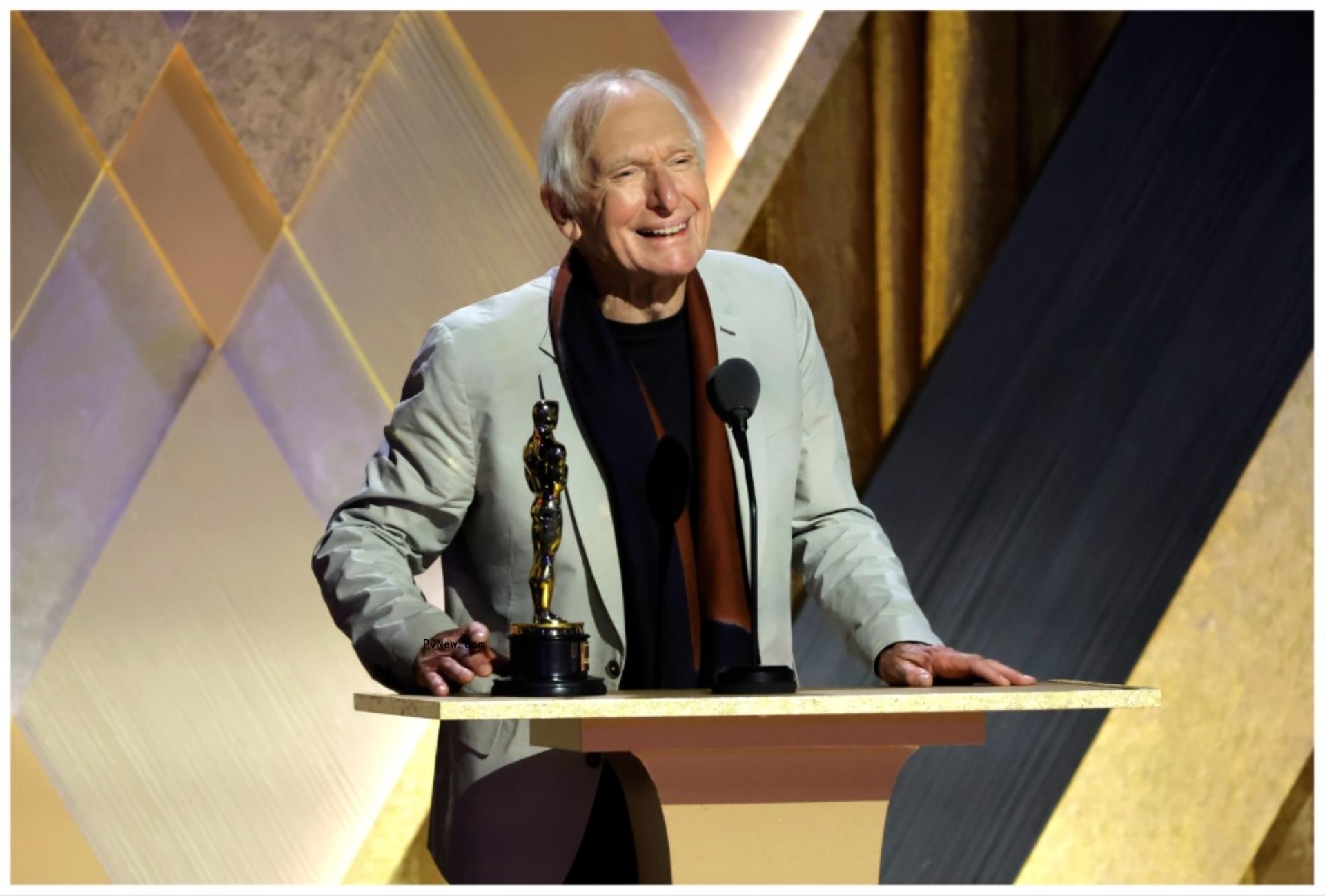 Venice Film Festival to Ho<i></i>nor Peter Weir With Golden Lion for Career Achievement
