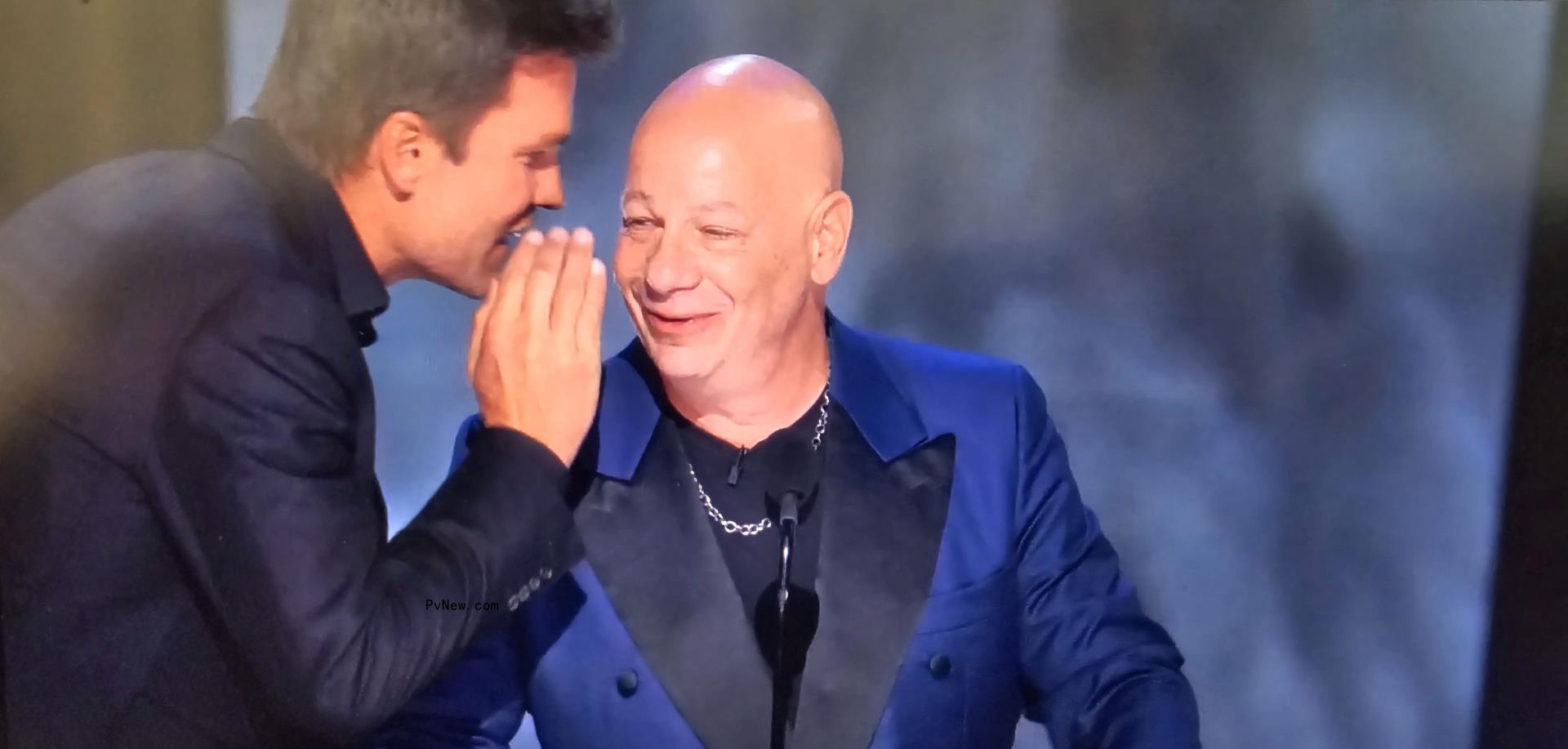 Tom Brady Roaster Says ‘They Told Us No Jokes a<i></i>bout Happy Endings’ and Robert Kraft, Then Jeff Ross Didn’t Listen: Brady’s Anger Was ‘100% Real’