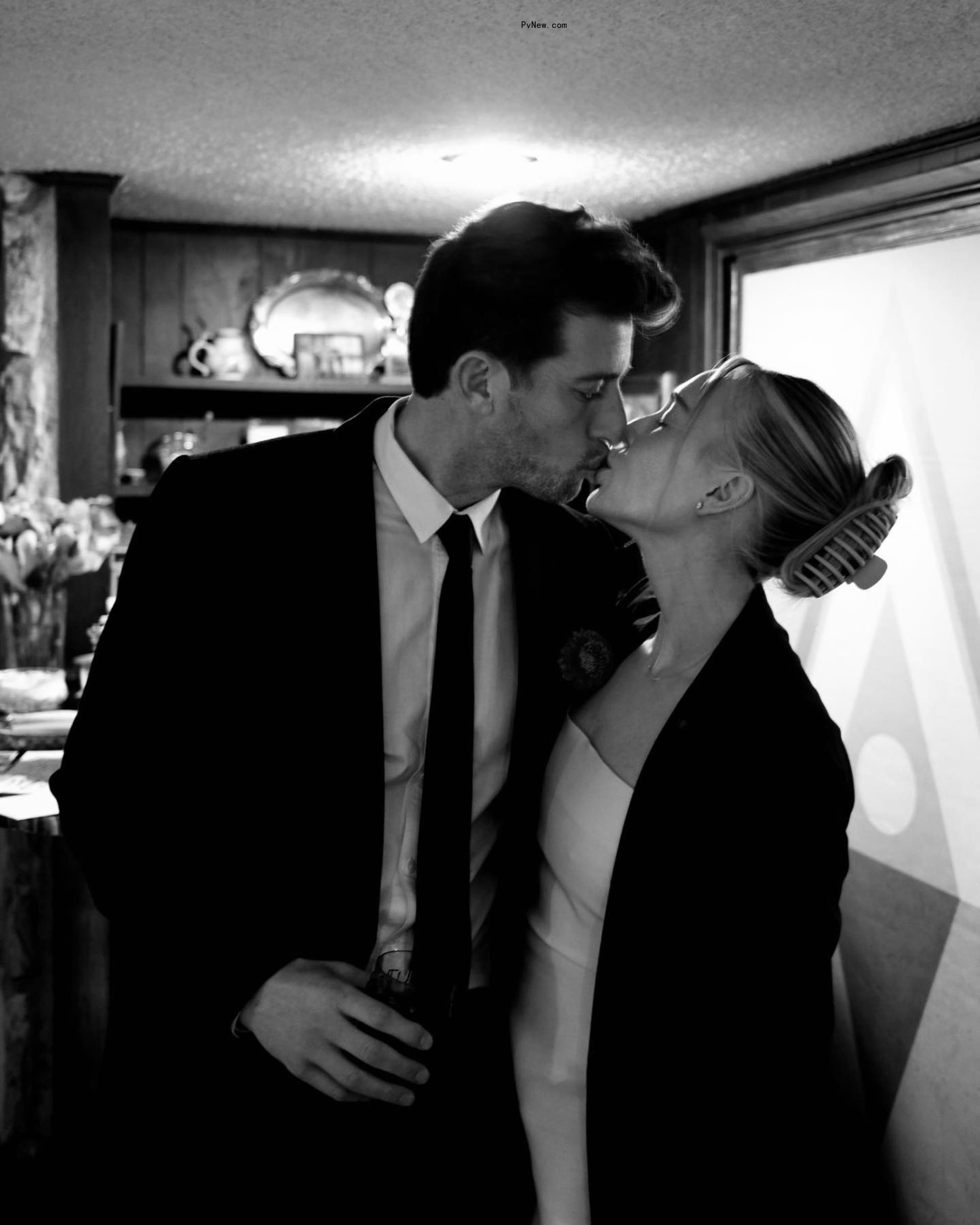 Alex Cooper and Matt Kaplan kissing