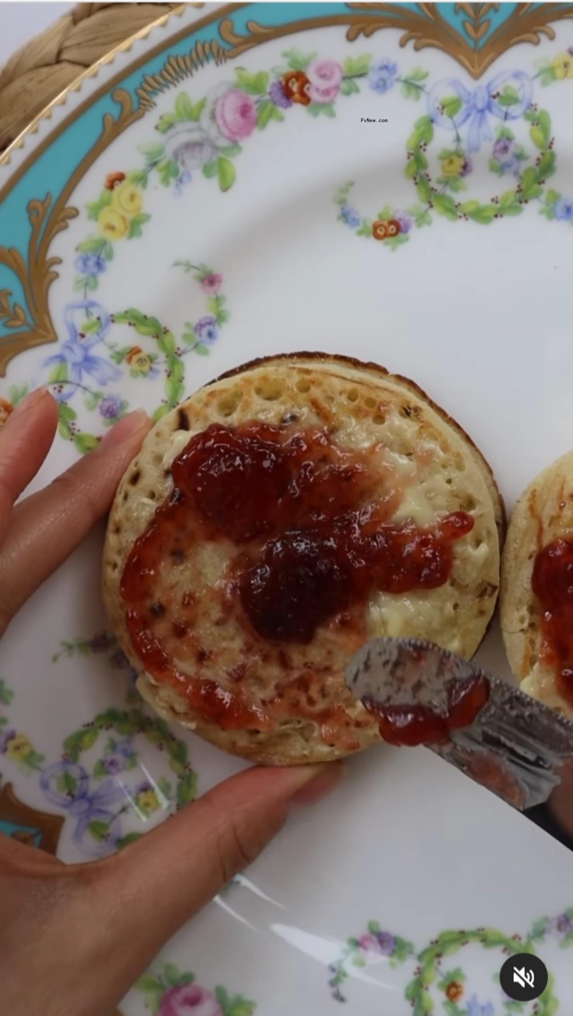 Buckingham Palace jam.