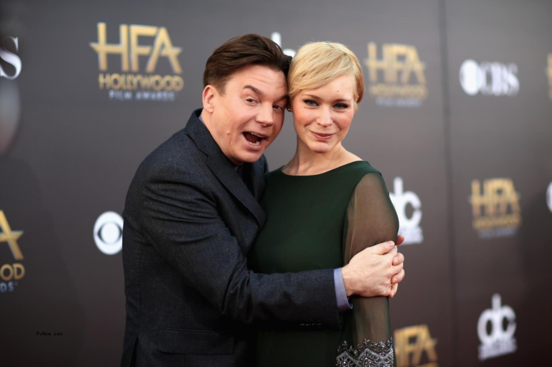 Actor Mike Myers makes first public appearance in a year at AFI awards