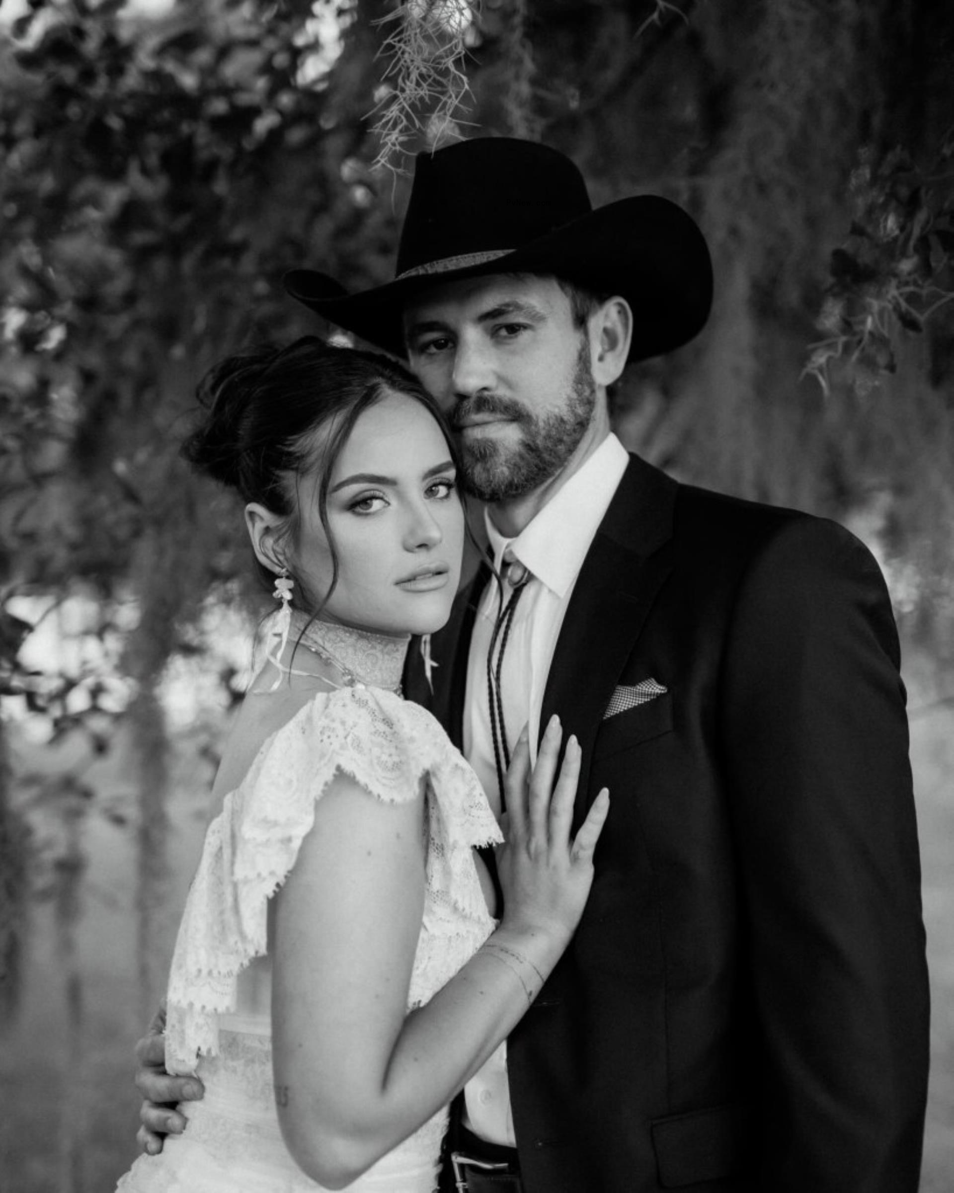 Nick Viall and Natalie Joy posing