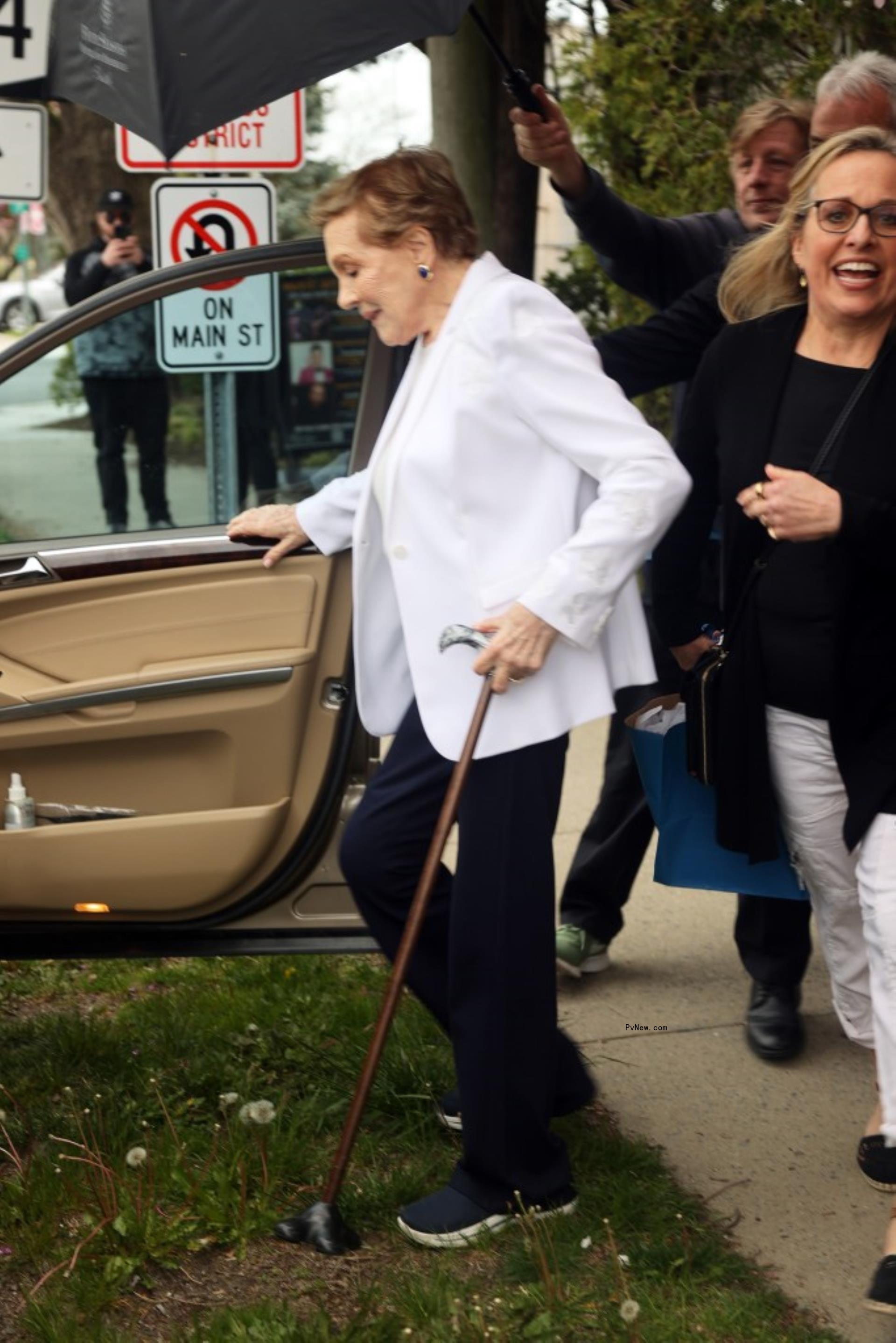 Julie Andrews